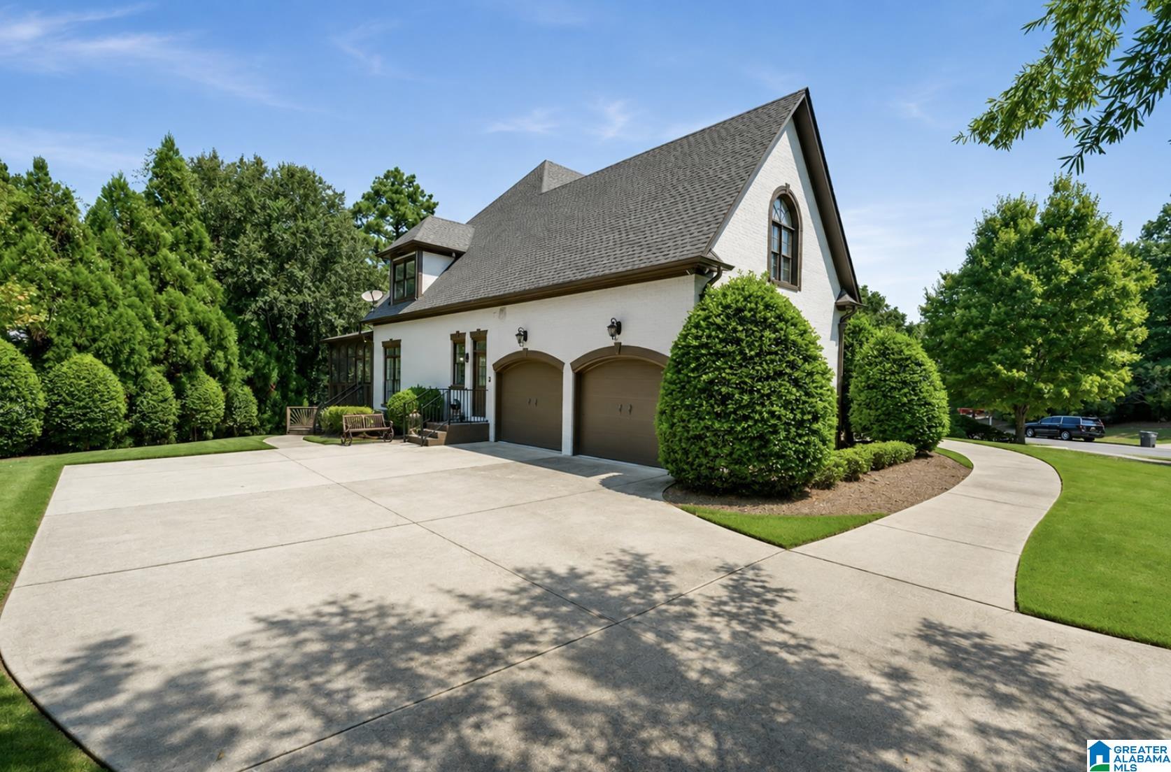 1372 LEGACY DRIVE