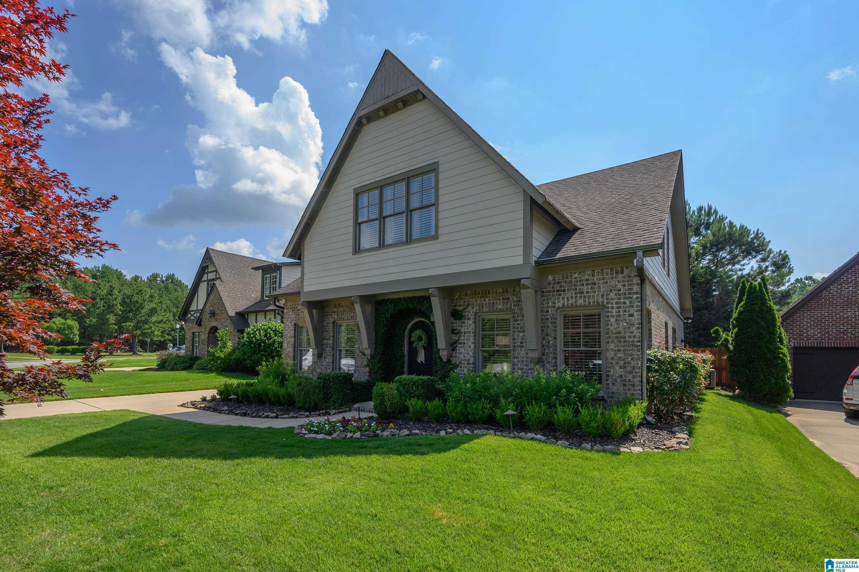 4677 AMBERLEY DRIVE
