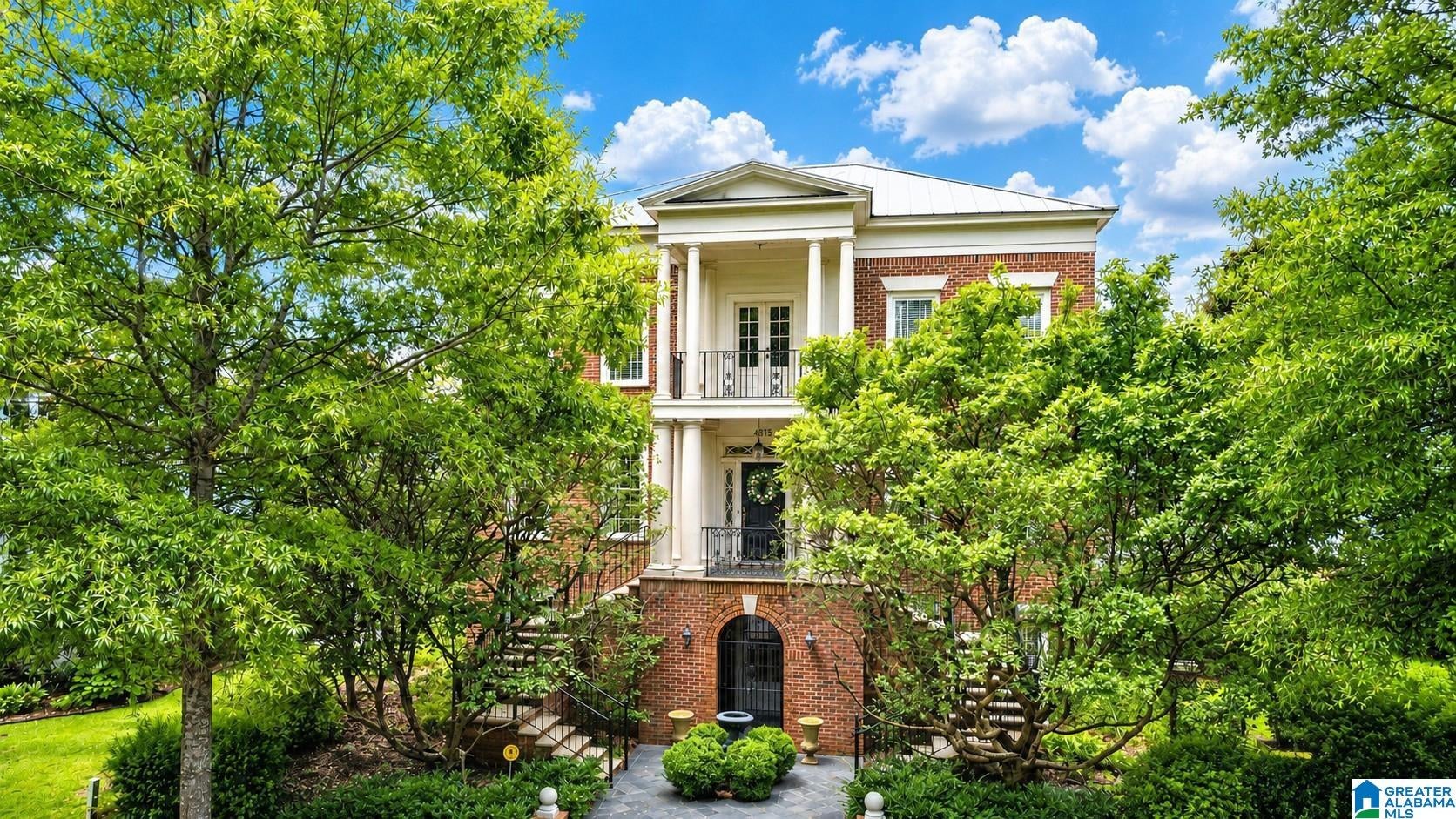4315 VILLAGE GREEN CIRCLE