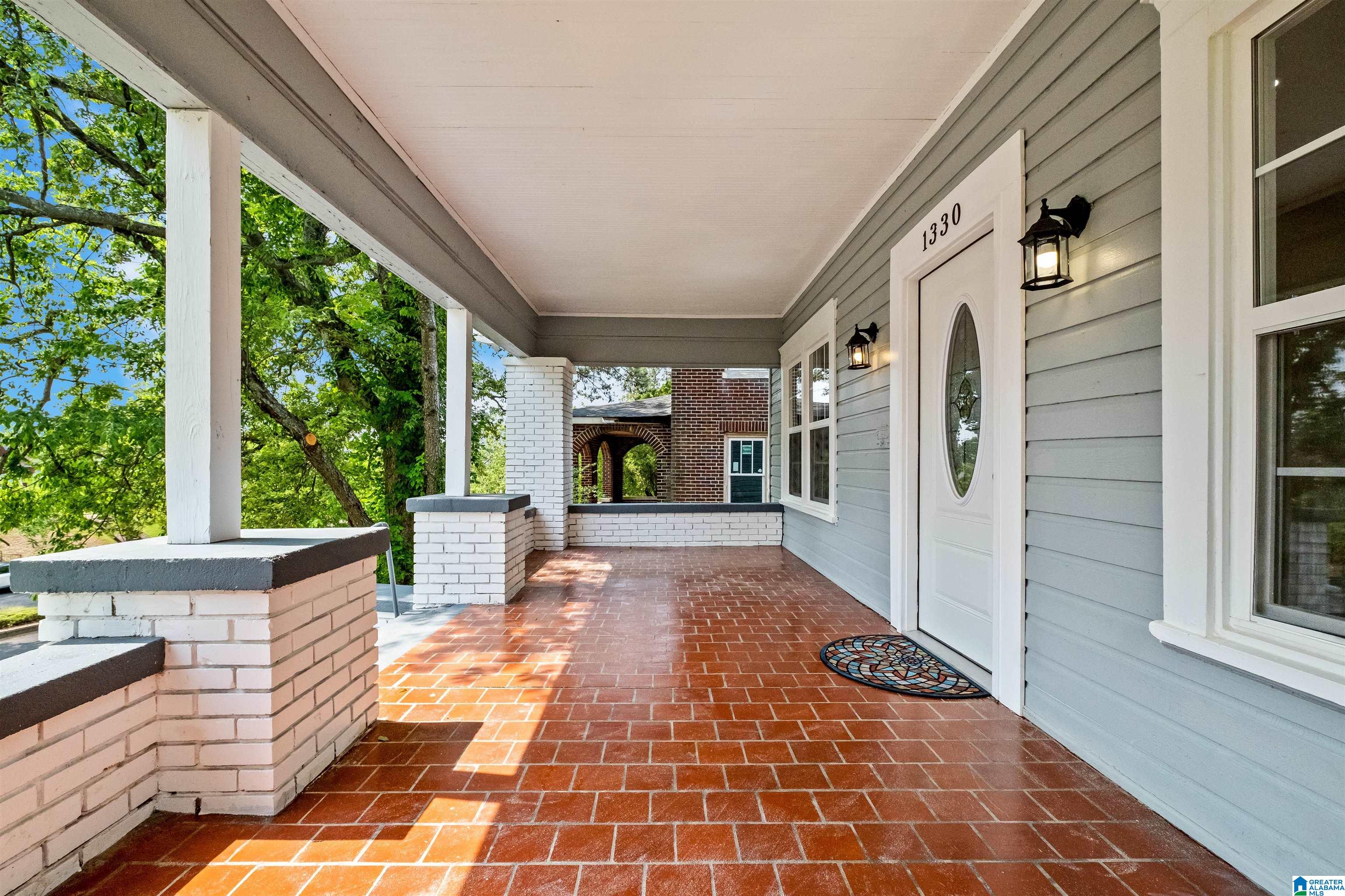 1330 BUSH BOULEVARD W
