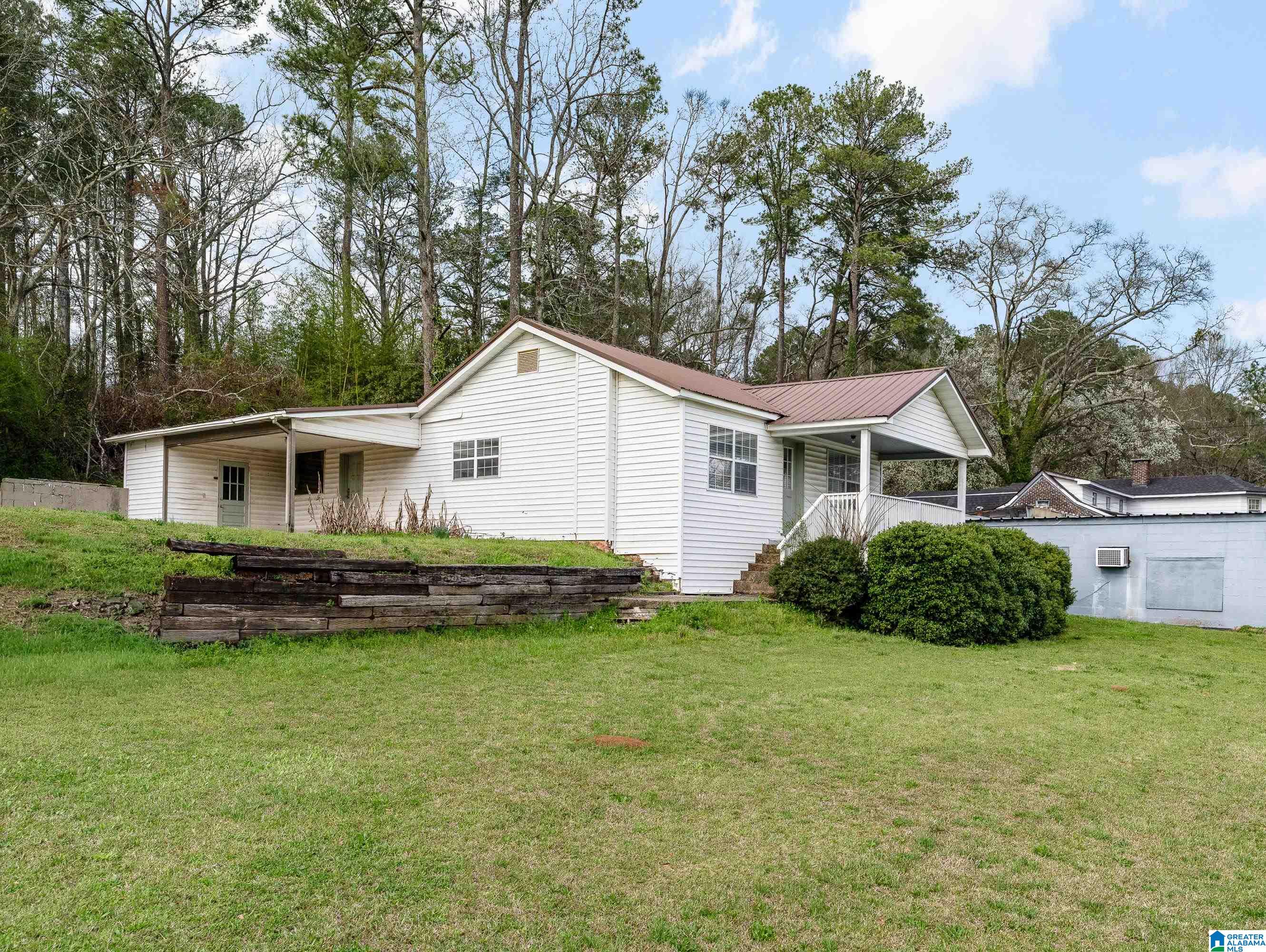 7050 GADSDEN HIGHWAY