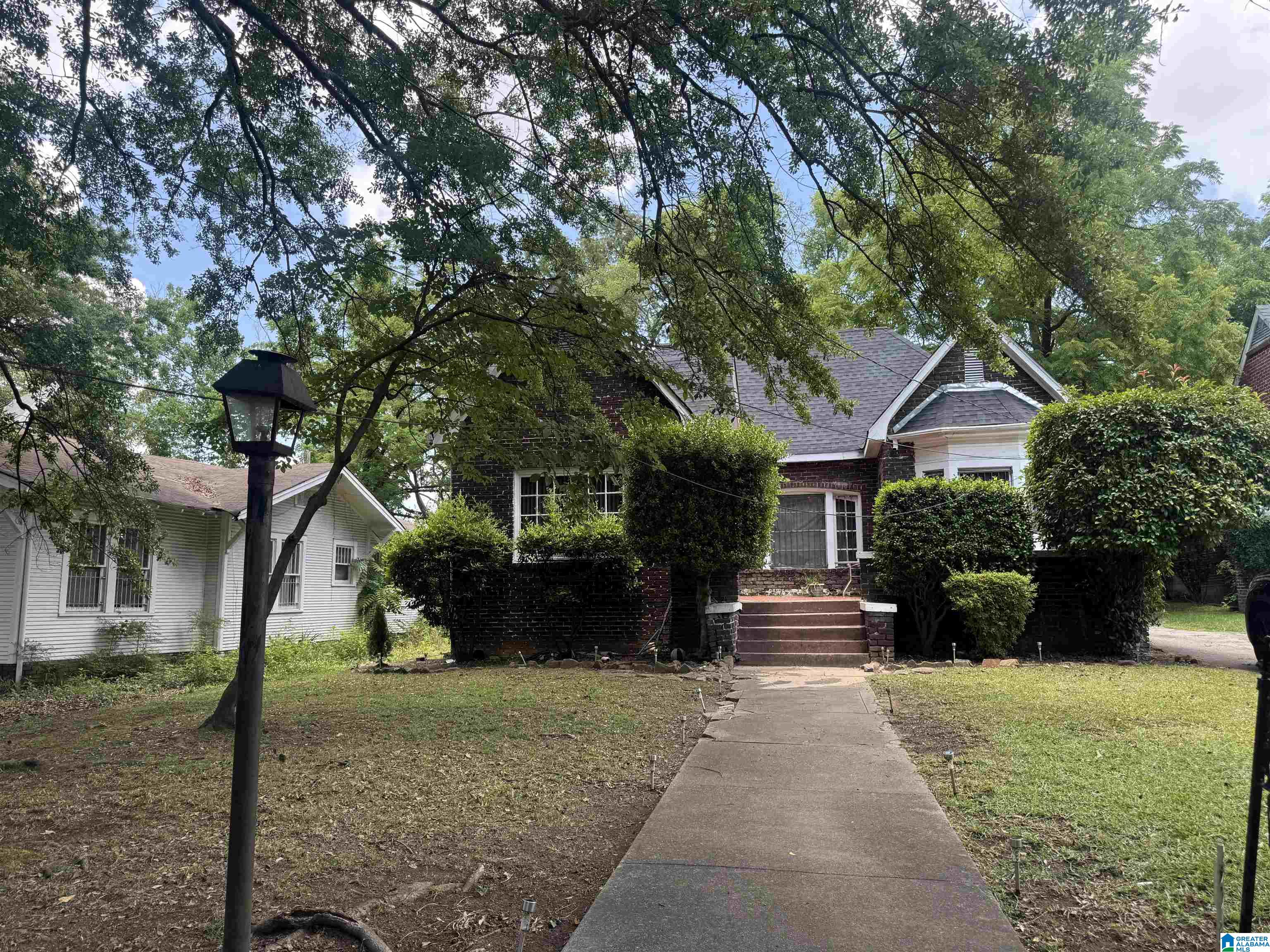 2628 BUSH BOULEVARD
