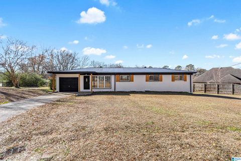 372 OAKHURST STREET MOUNT OLIVE AL 35117