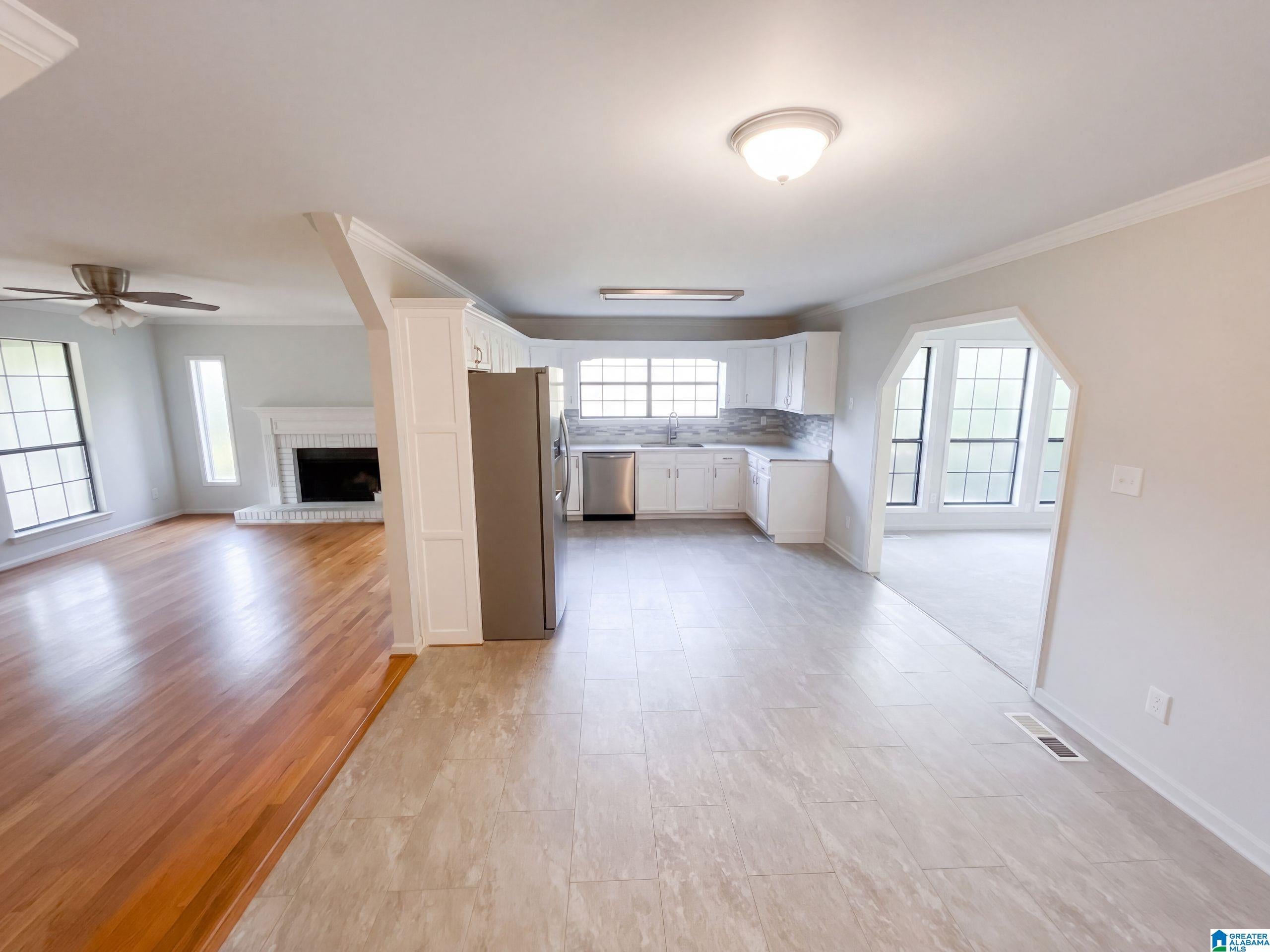 8857 LAKERIDGE TERRACE