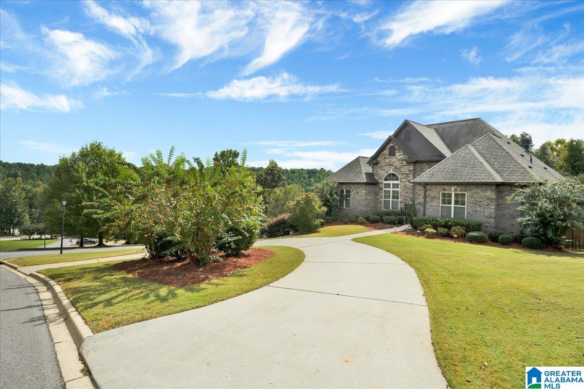 2908 DEER RUN LANE