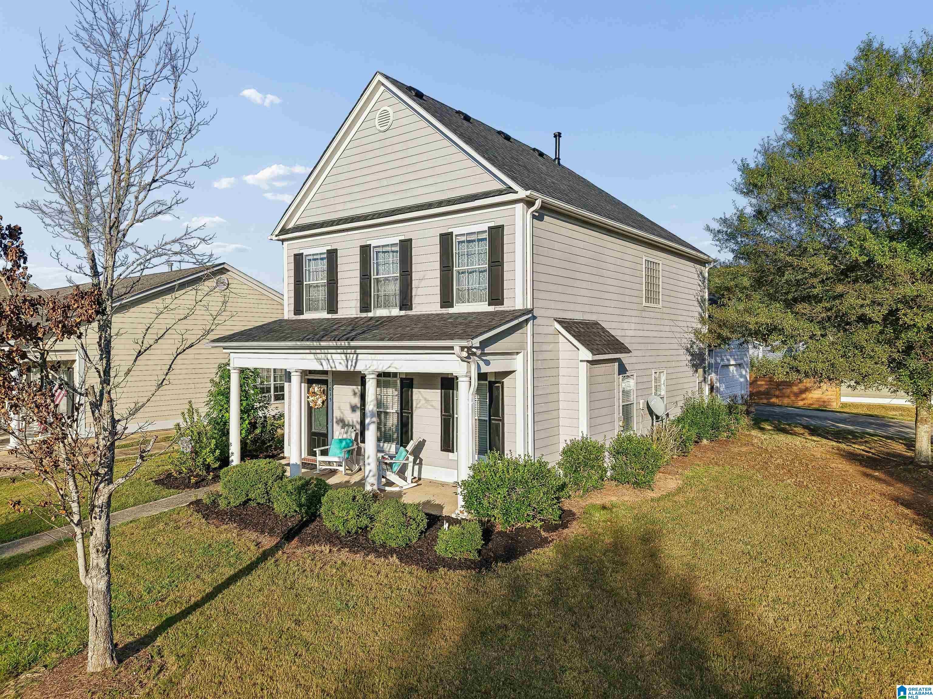 1035 KELLY CREEK WAY - Photo 2