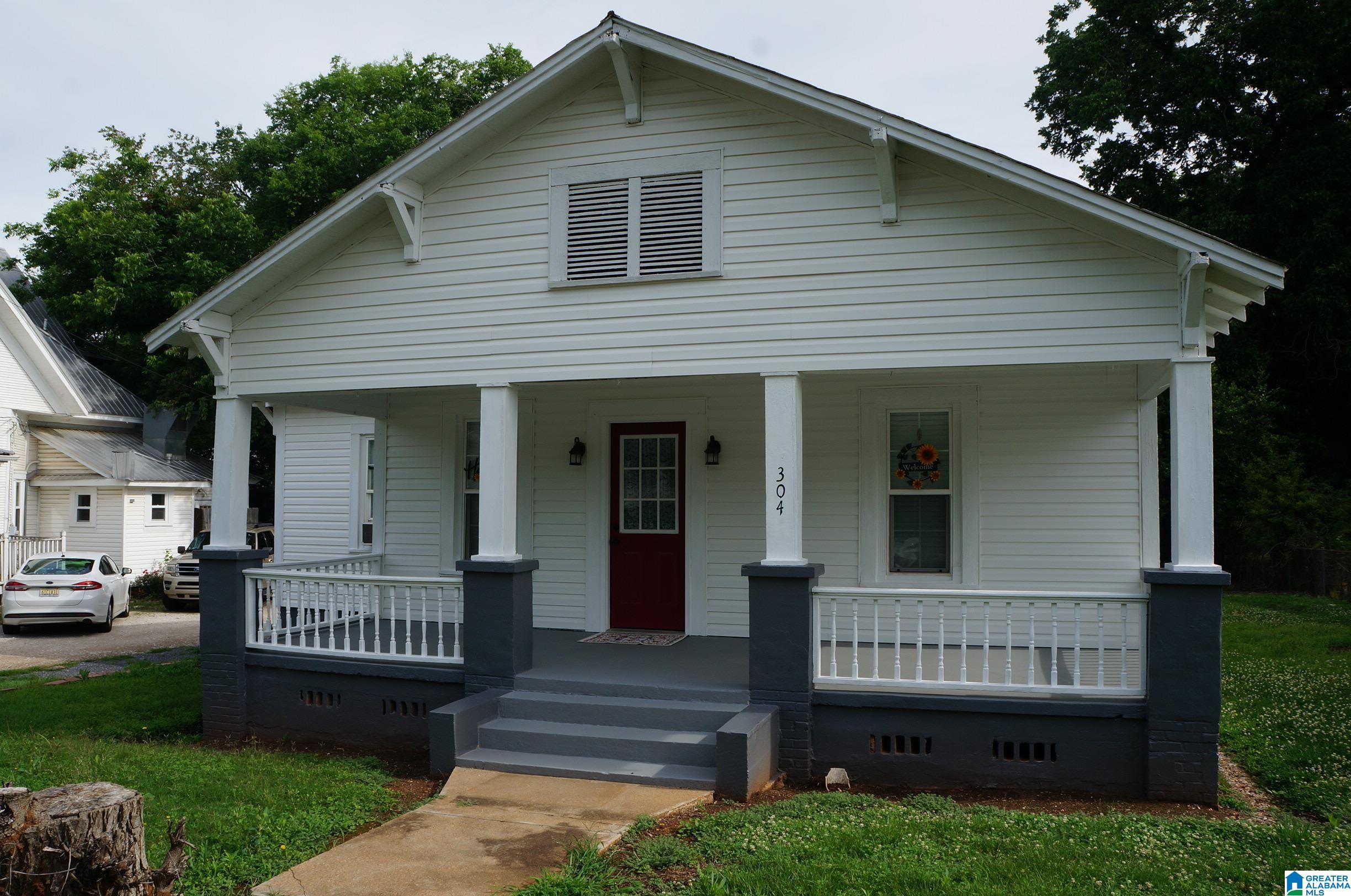 304 E 3RD STREET