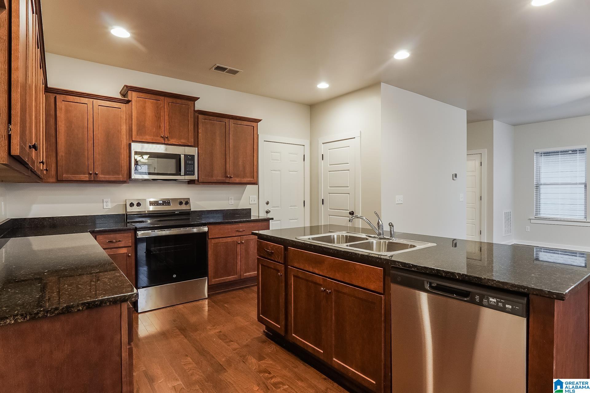 5852 CHESHIRE COVE TRAIL