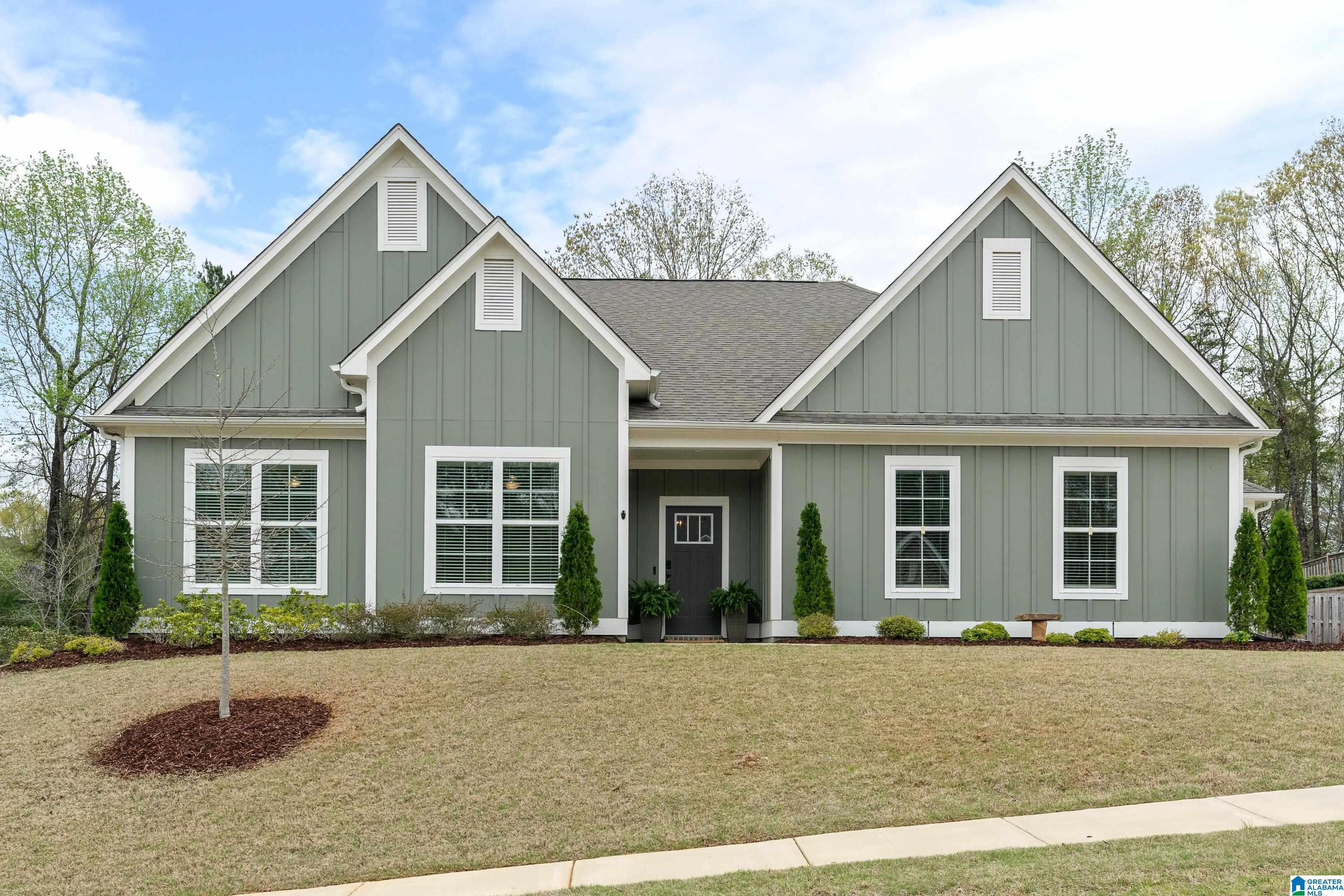 250 HENLEY WAY