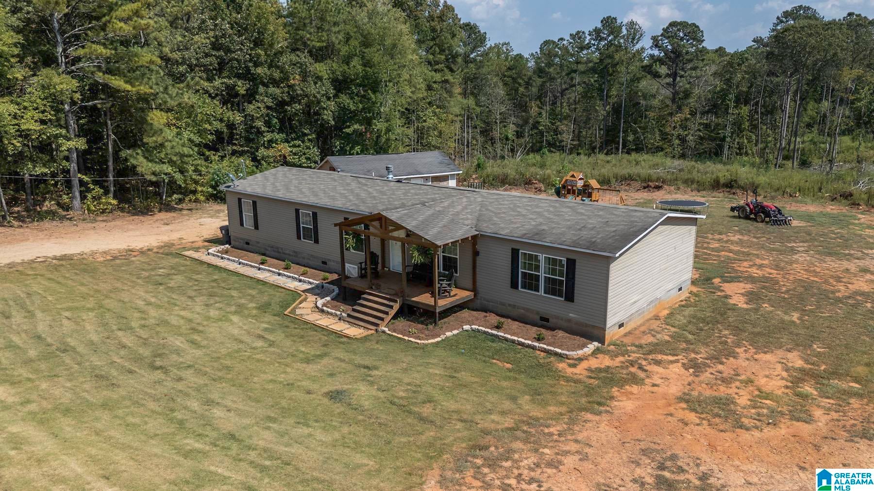 238 COUNTY ROAD 439