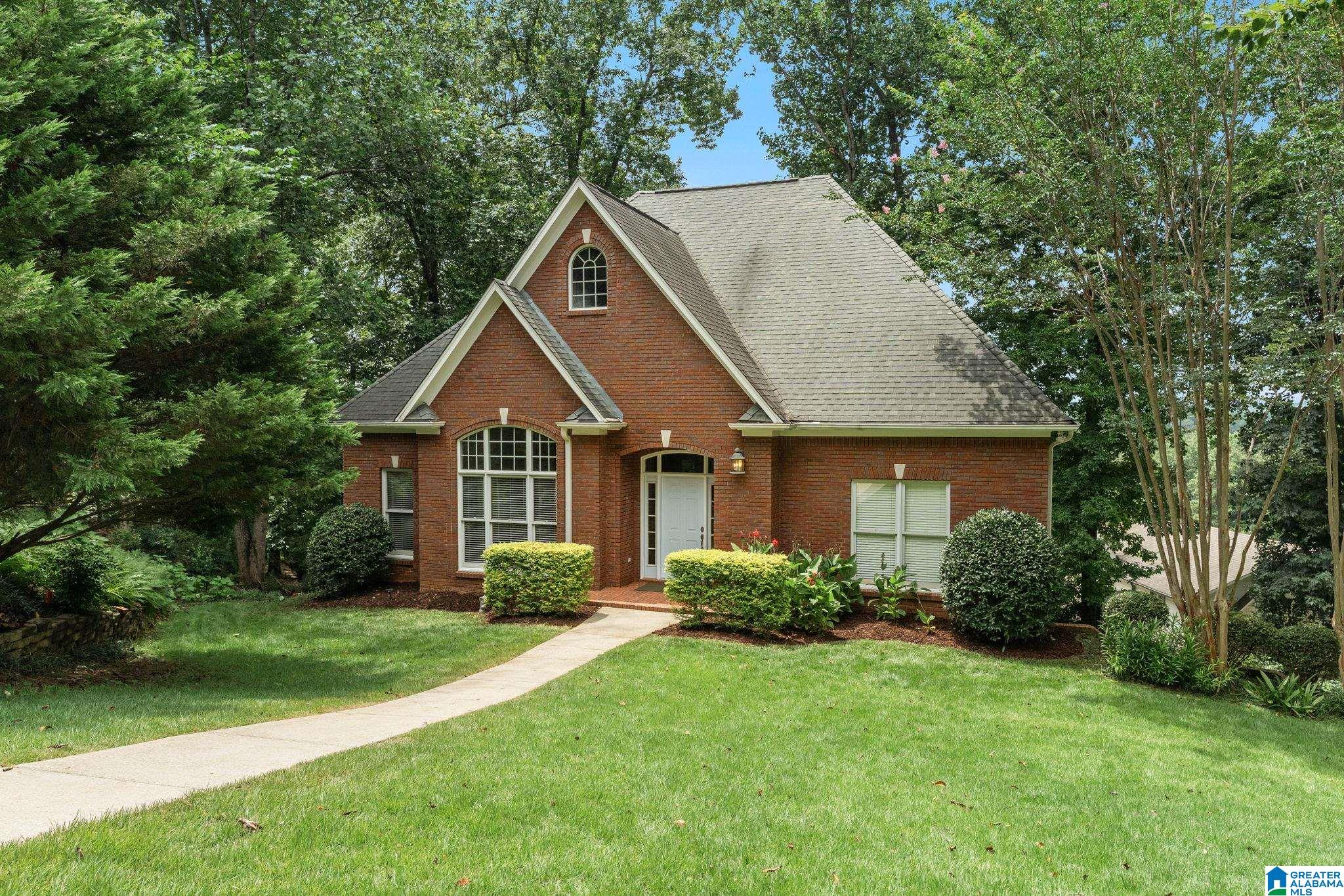 4019 STONEHAVEN CIRCLE