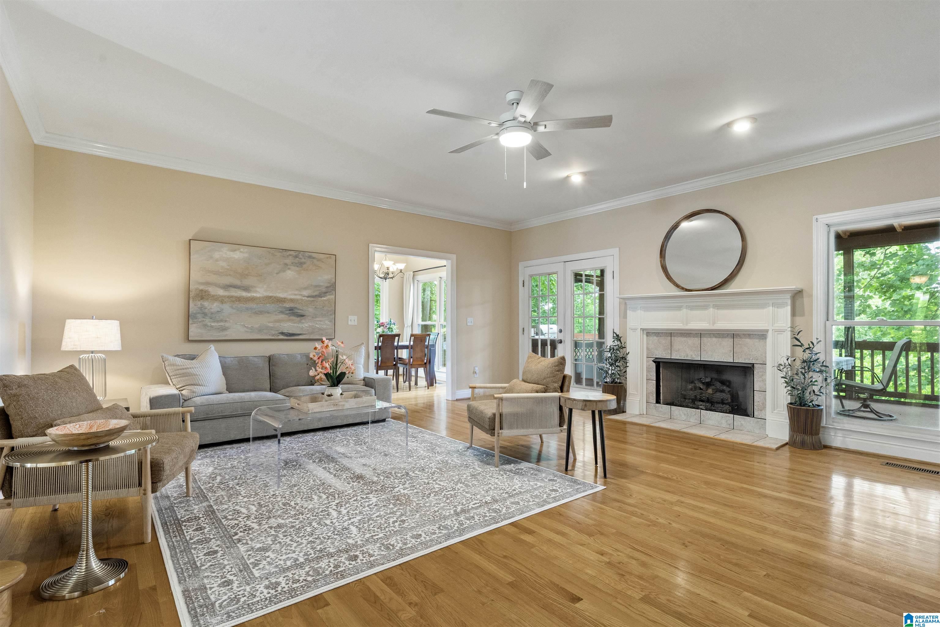 4019 STONEHAVEN CIRCLE