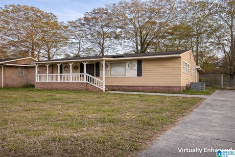 Photo of 1116 Westlake Boulevard, BESSEMER, AL 35020 (MLS # 21448213)