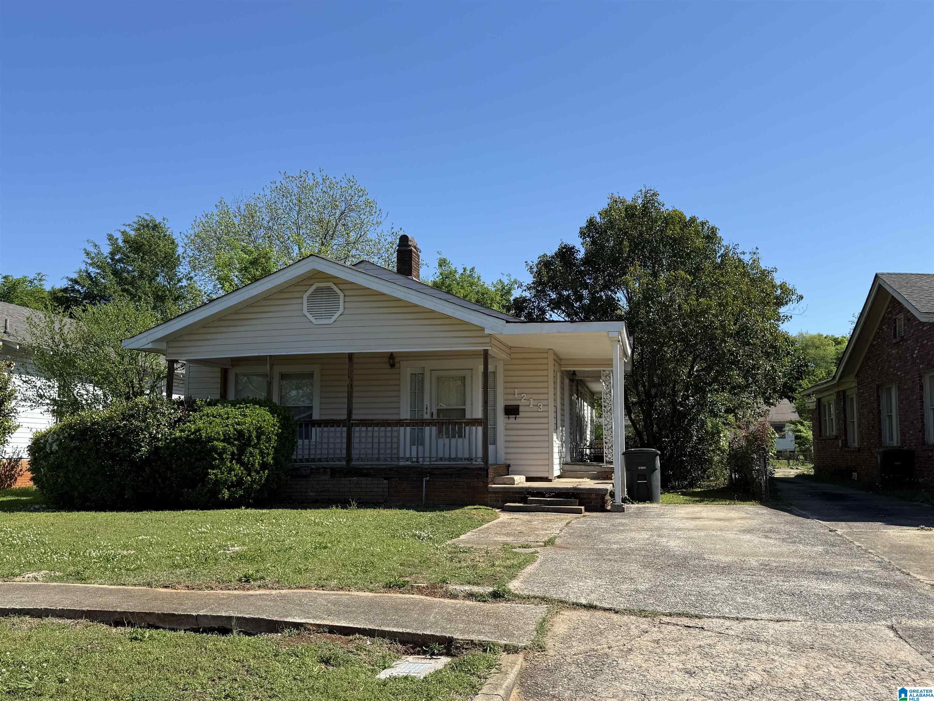 Photo 1 of 14 — 1213 16TH PLACE SW, BIRMINGHAM, AL 35211