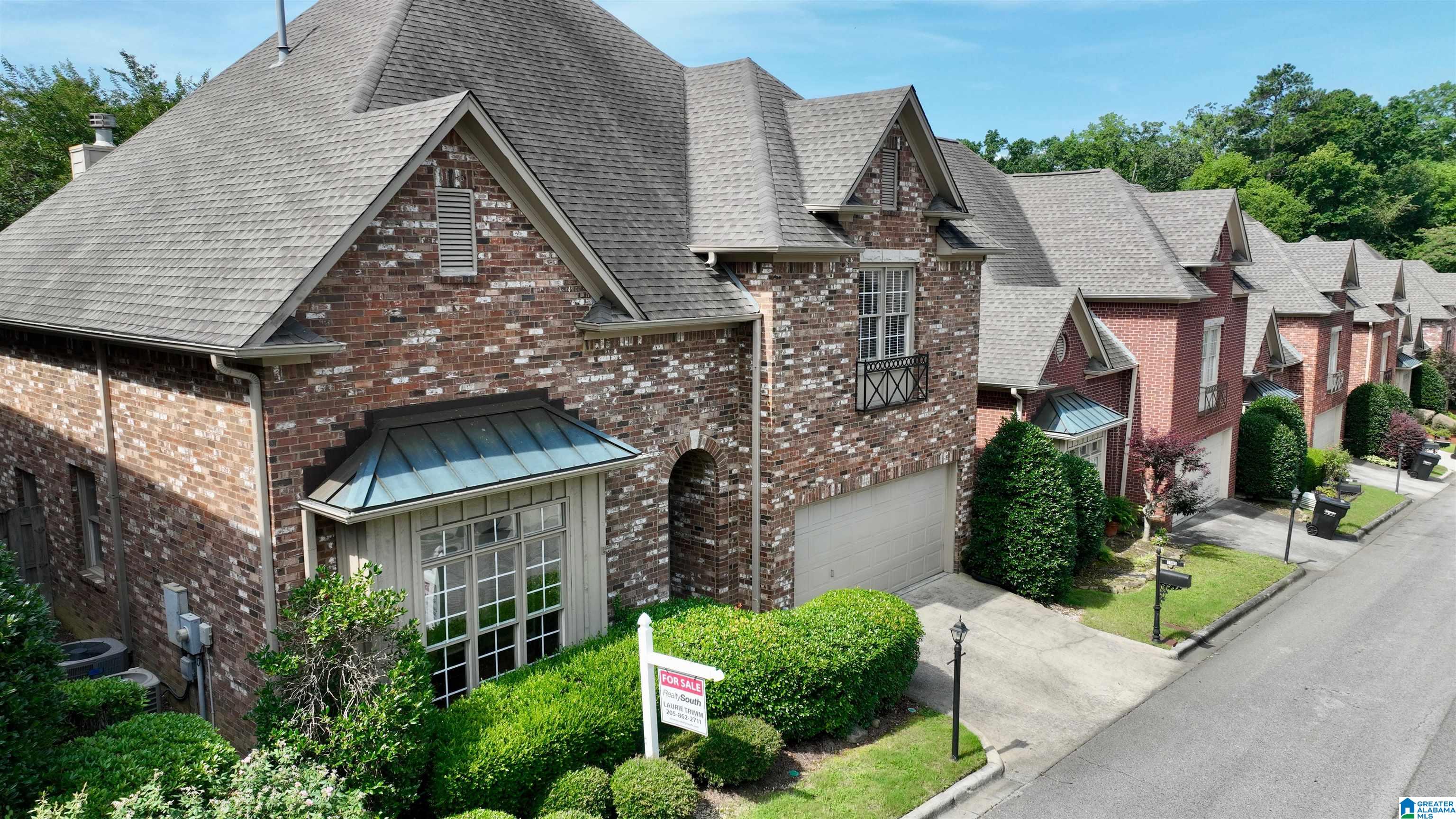 1595 CREEKSTONE CIRCLE