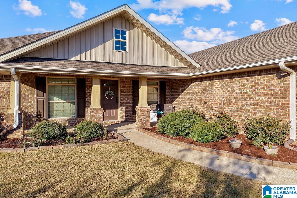 325 GOLDEN MEADOWS PLACE