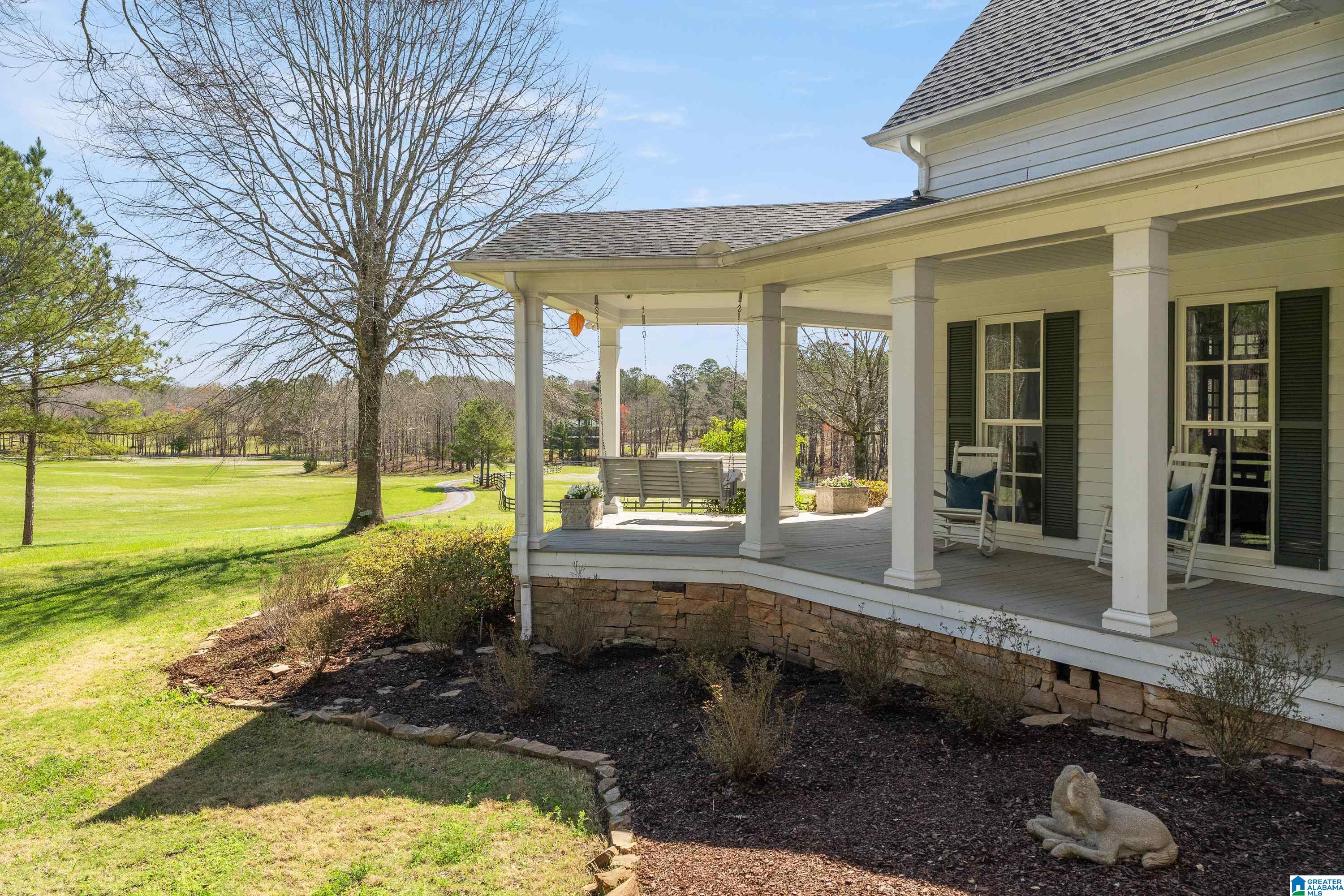 516 MEADOW LAKE FARMS