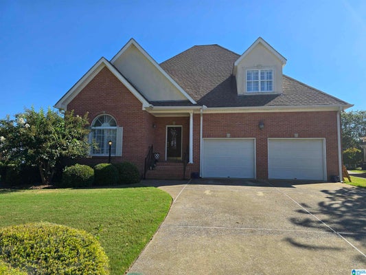 312 LAKEPOINT DR, GADSDEN, AL 35901 - Image c545f55a75fd22a3ff3ba05a7ae4d2a4/3478146935