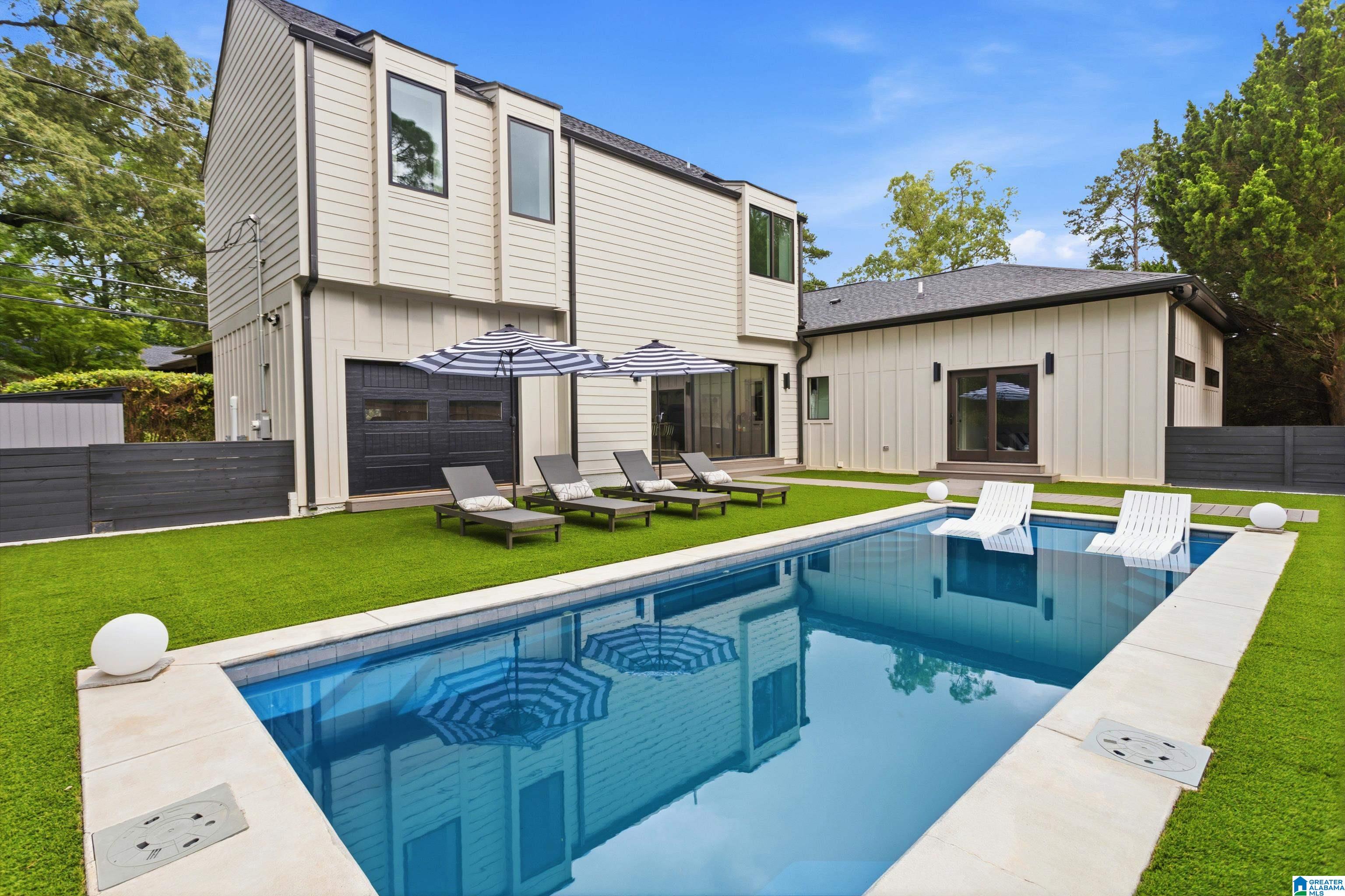 377 LUCERNE BOULEVARD