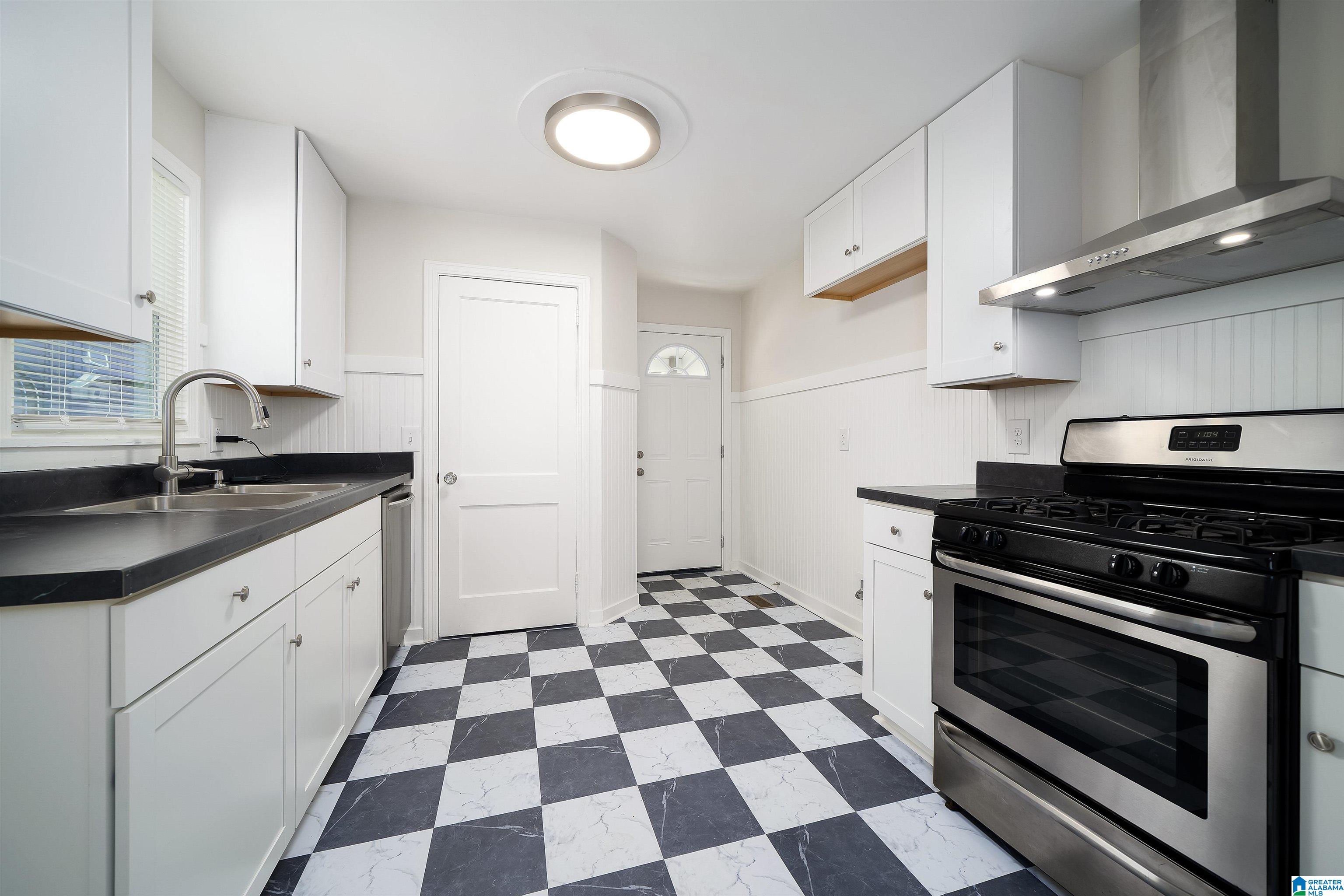5517 COURT J