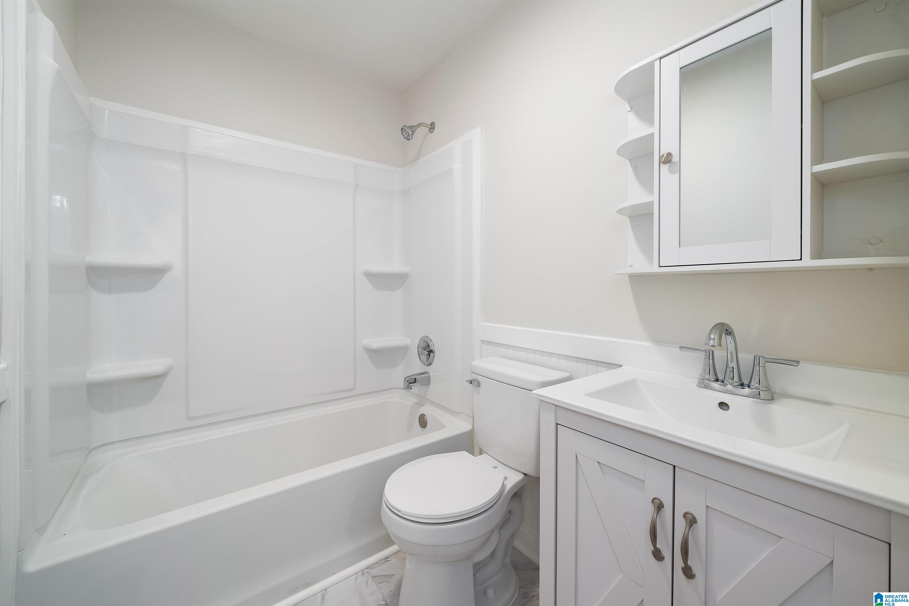 5517 COURT J