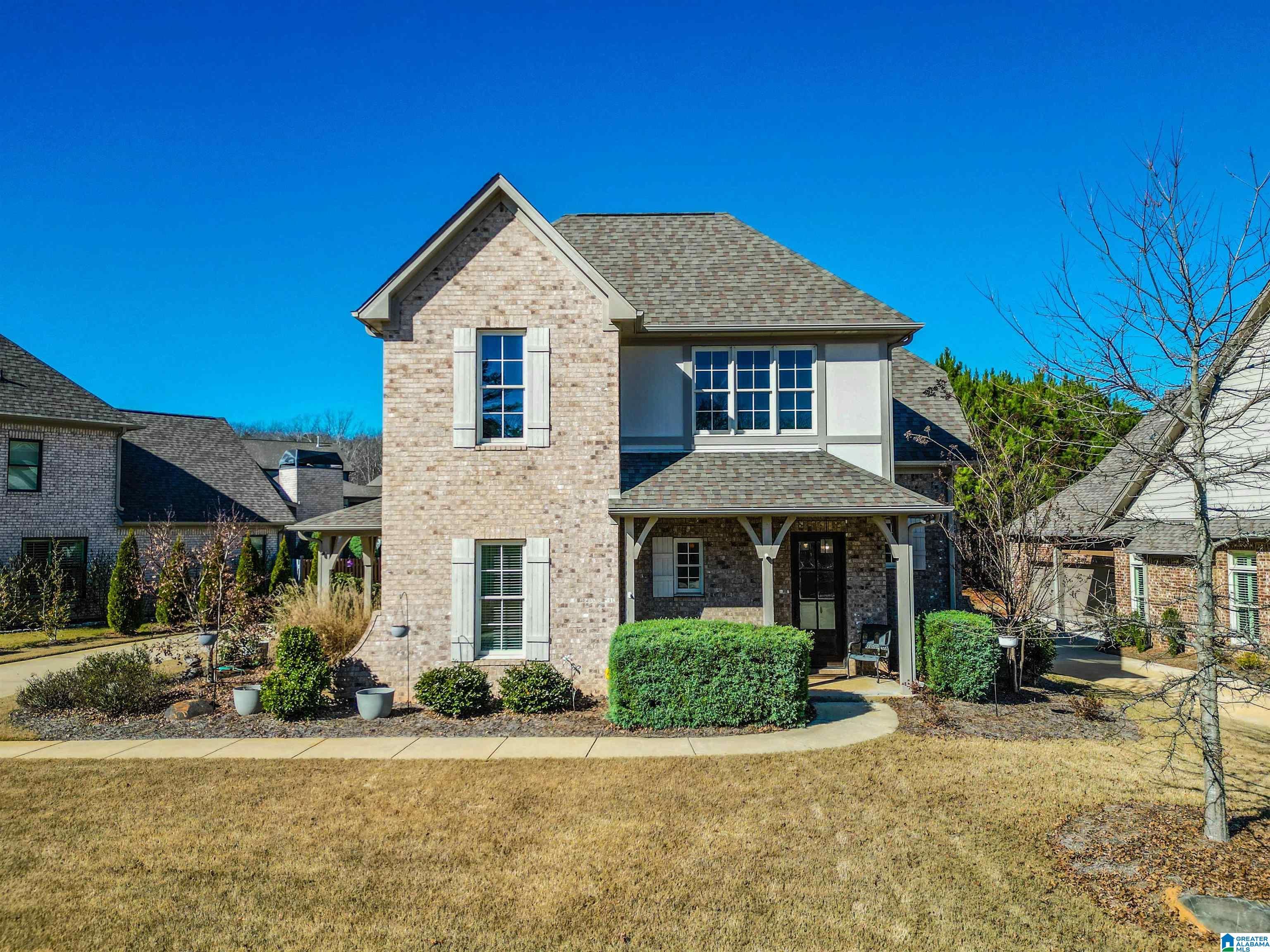 6100 ENGLISH VILLAGE LANE