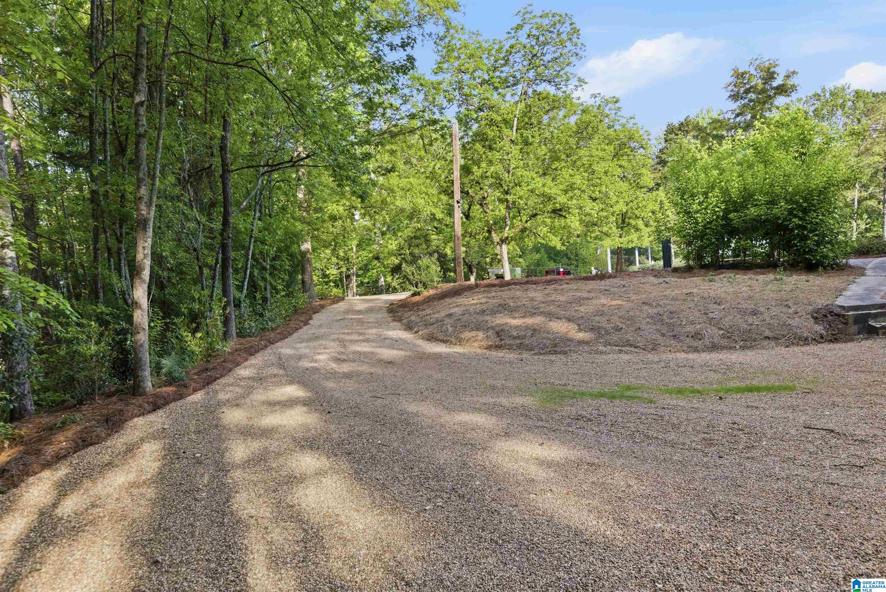 7061 MOUNTAIN VIEW LANE