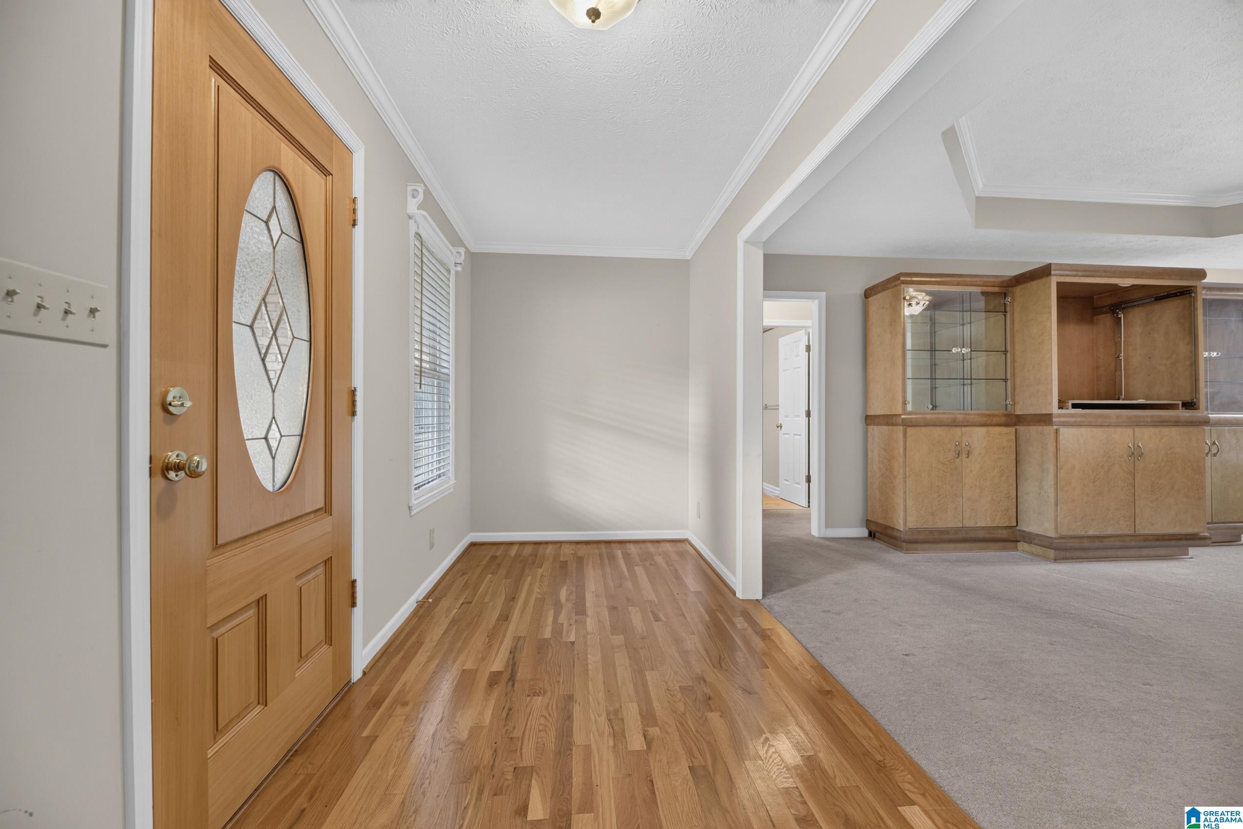 500 4TH STREET NE