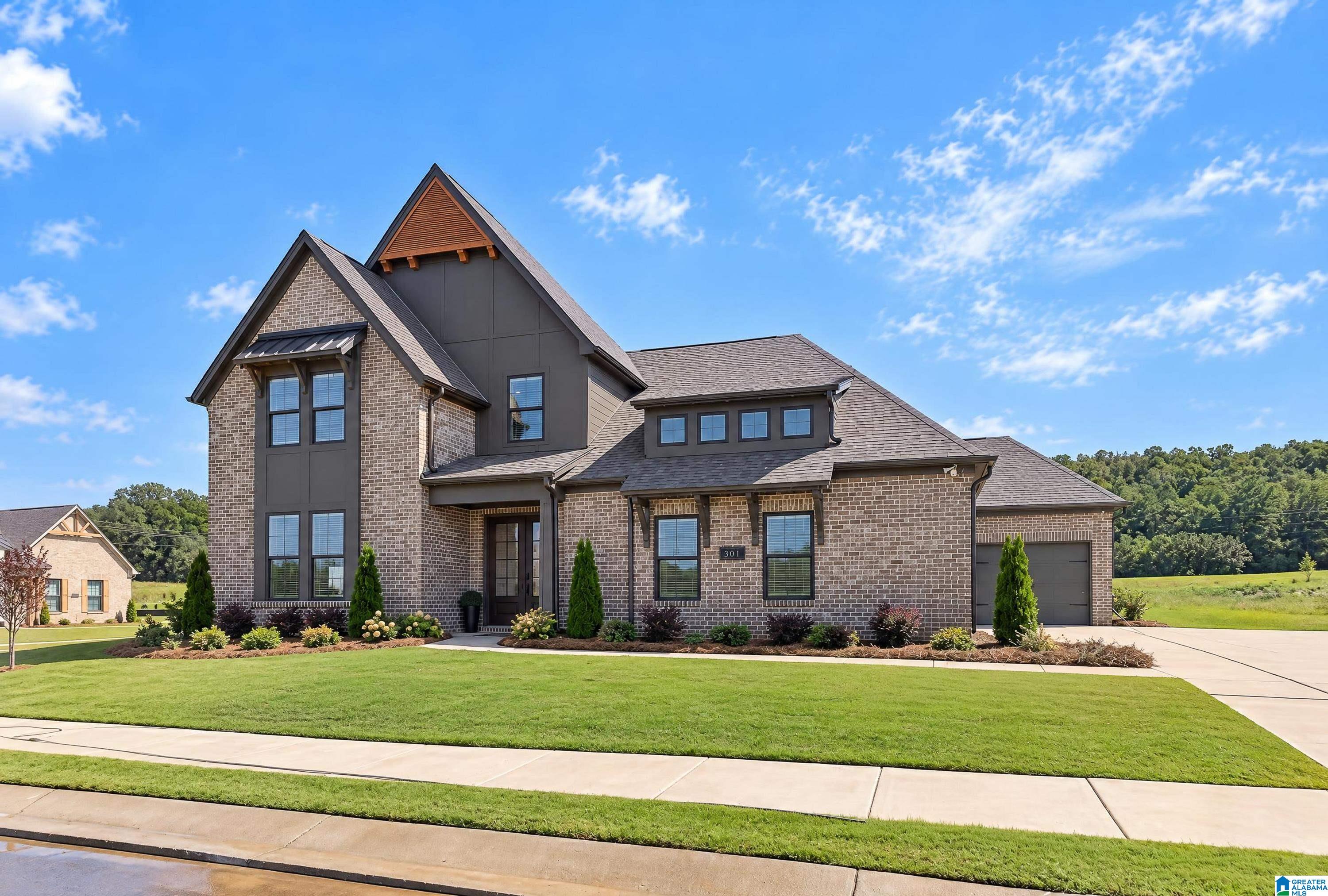 The Alder LENOIR PLACE
