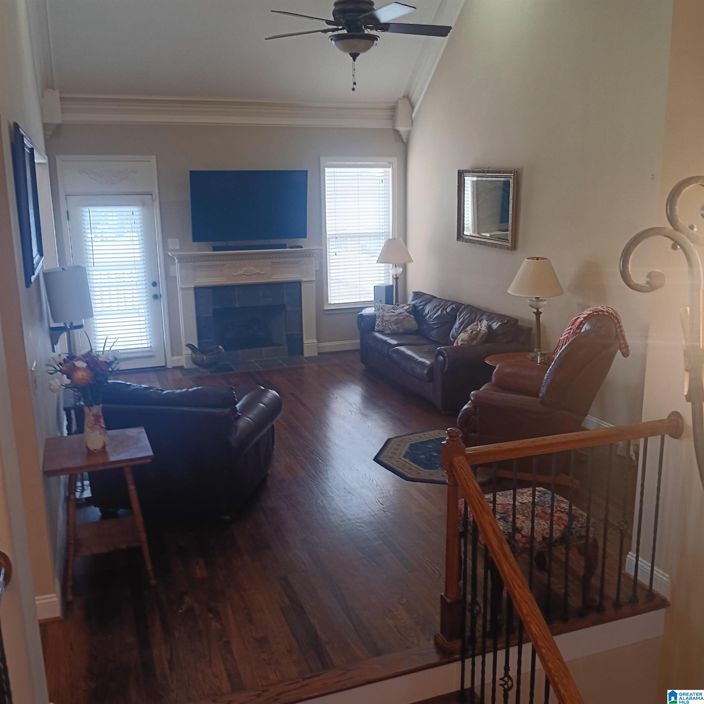 138 FARMINGDALE DRIVE