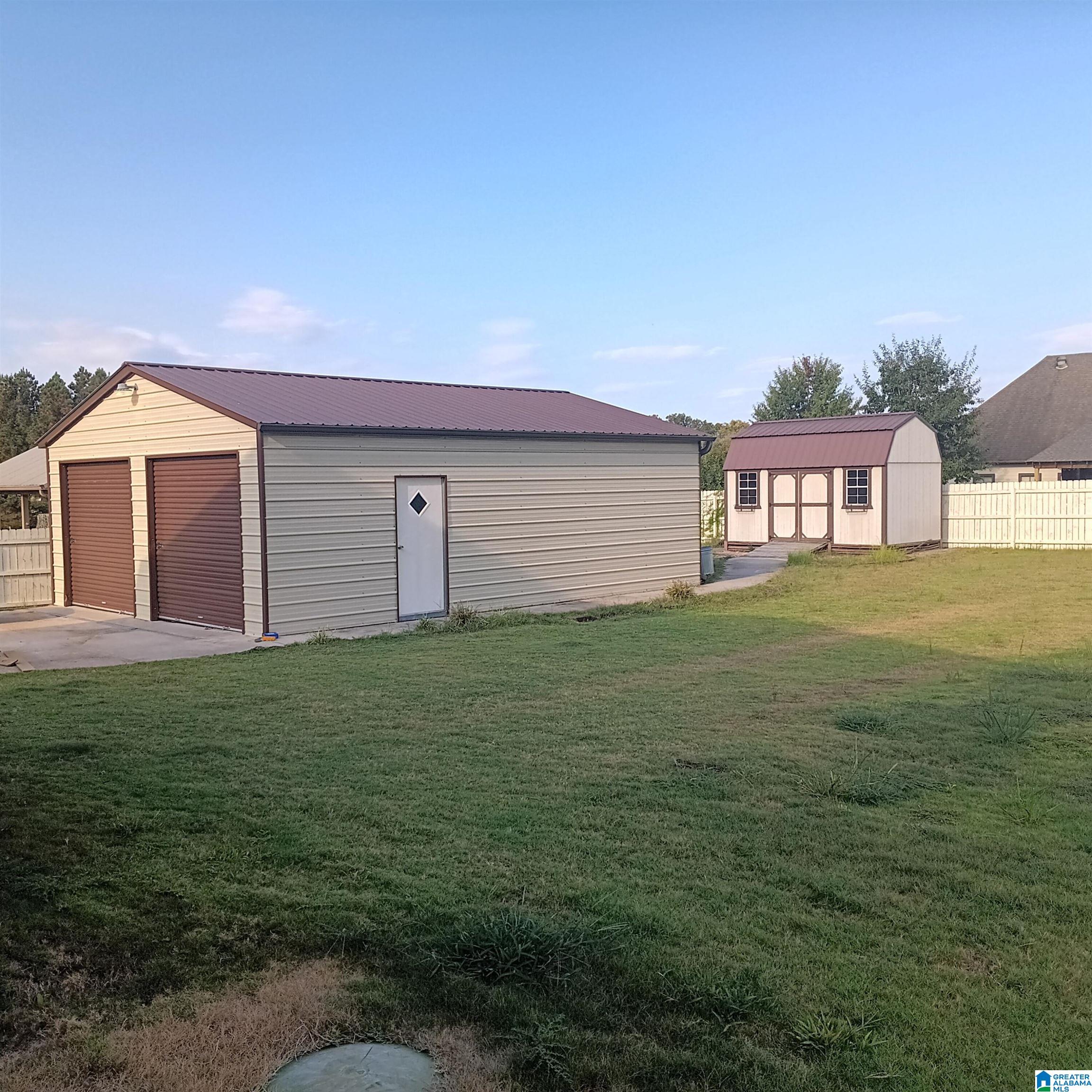 138 FARMINGDALE DRIVE