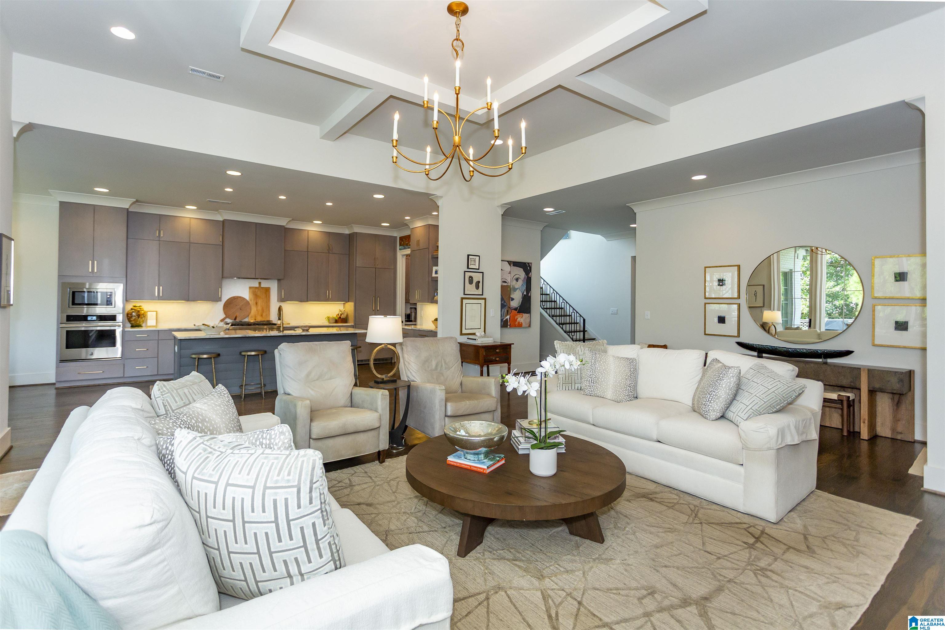 2212 WALNUT HILL DRIVE