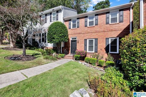 25 THE FALLS DRIVE VESTAVIA HILLS AL 35216