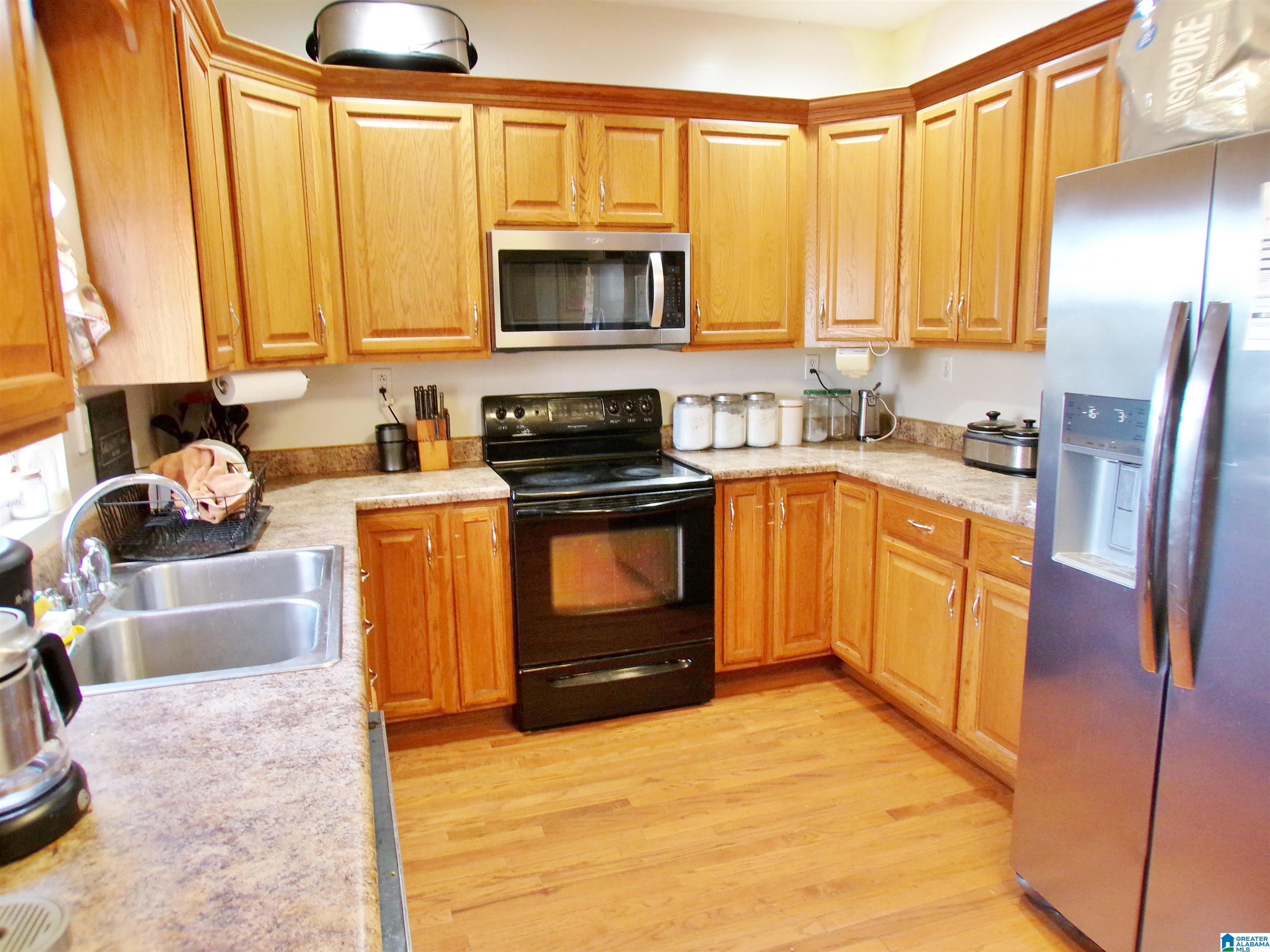 320 HILLSIDE DRIVE