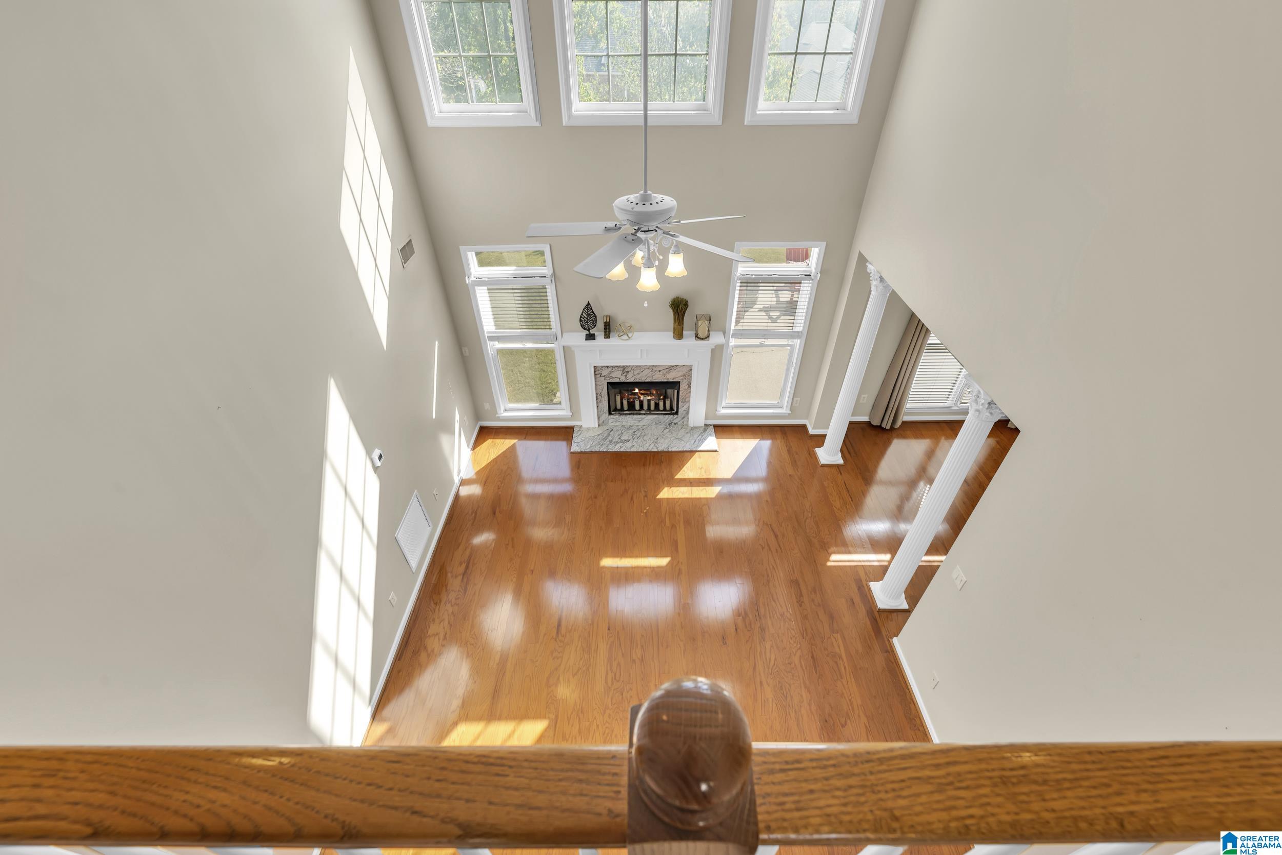 210 BEAVER CREST