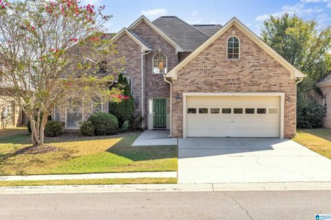 210 BEAVER CREST PELHAM AL 35124