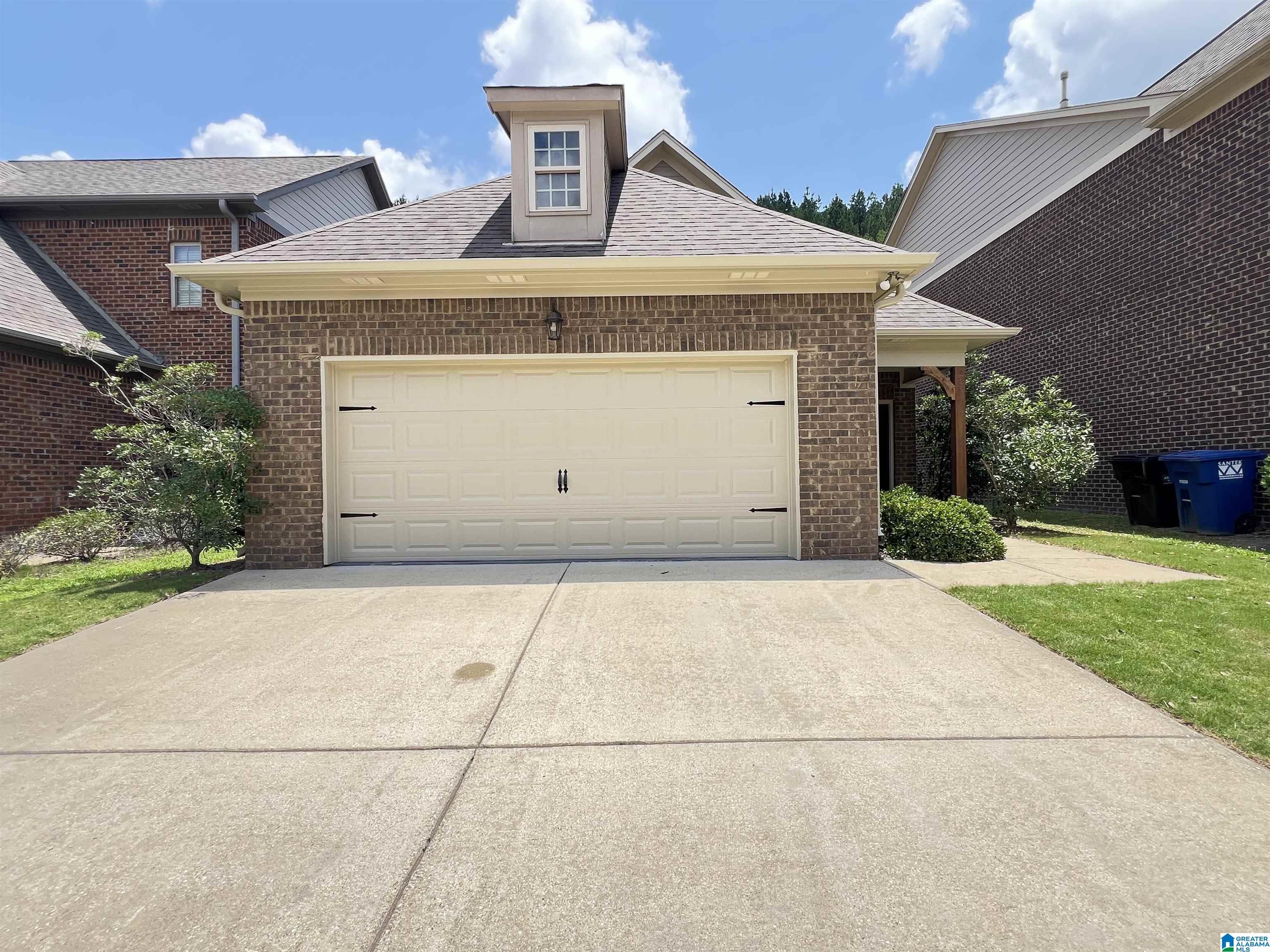 Photo 1 of 15 — 5556 PARK SIDE ROAD, HOOVER, AL 35244