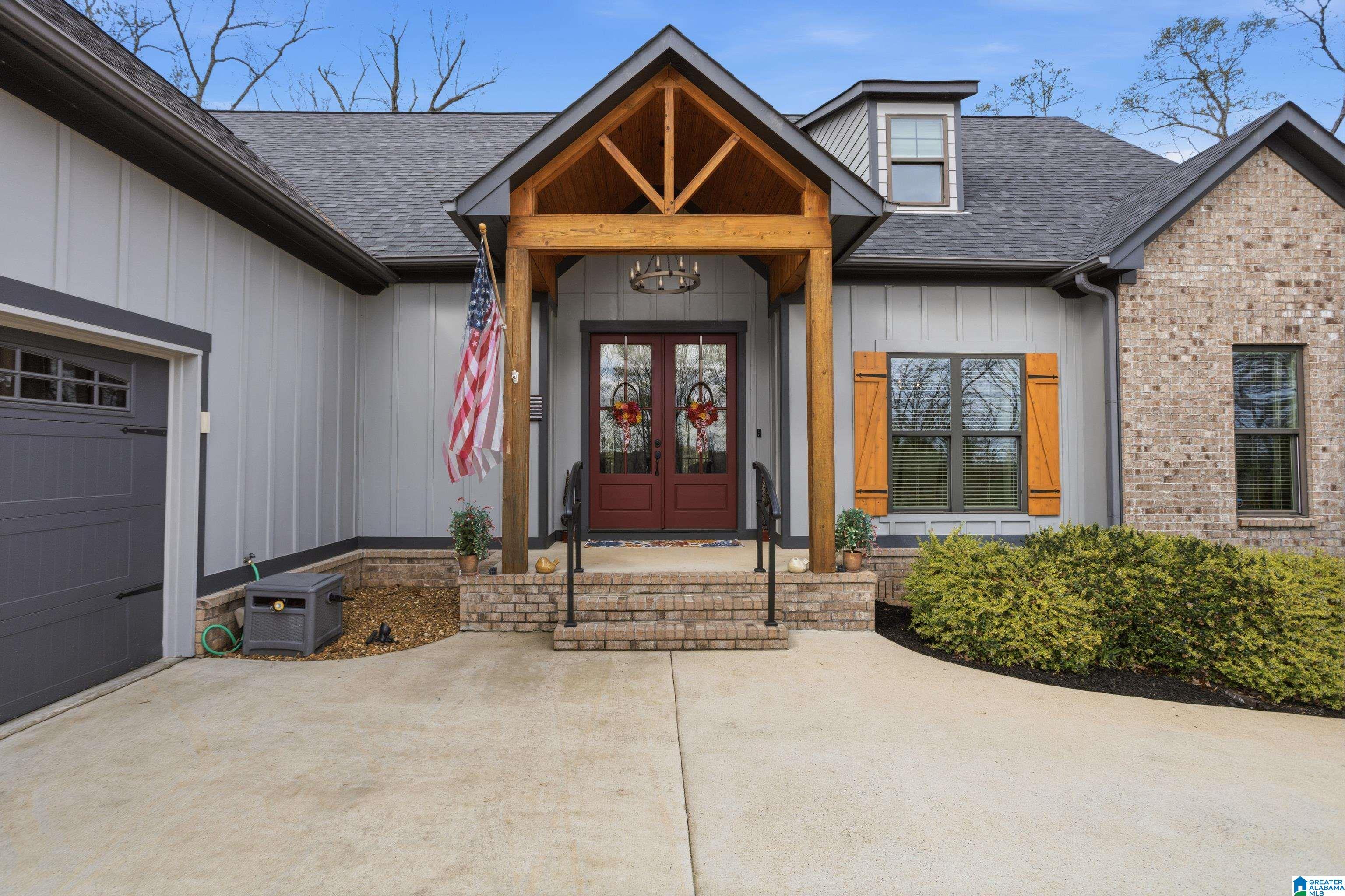 722 LAKEVIEW CREST DRIVE