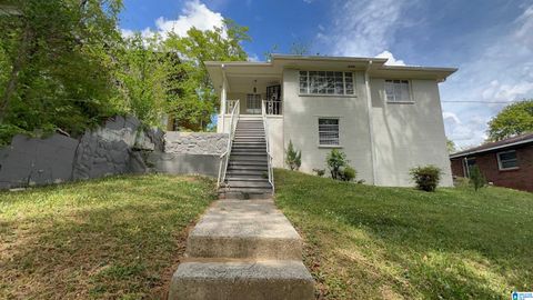 1216 GRAYMONT AVENUE W BIRMINGHAM AL 35208