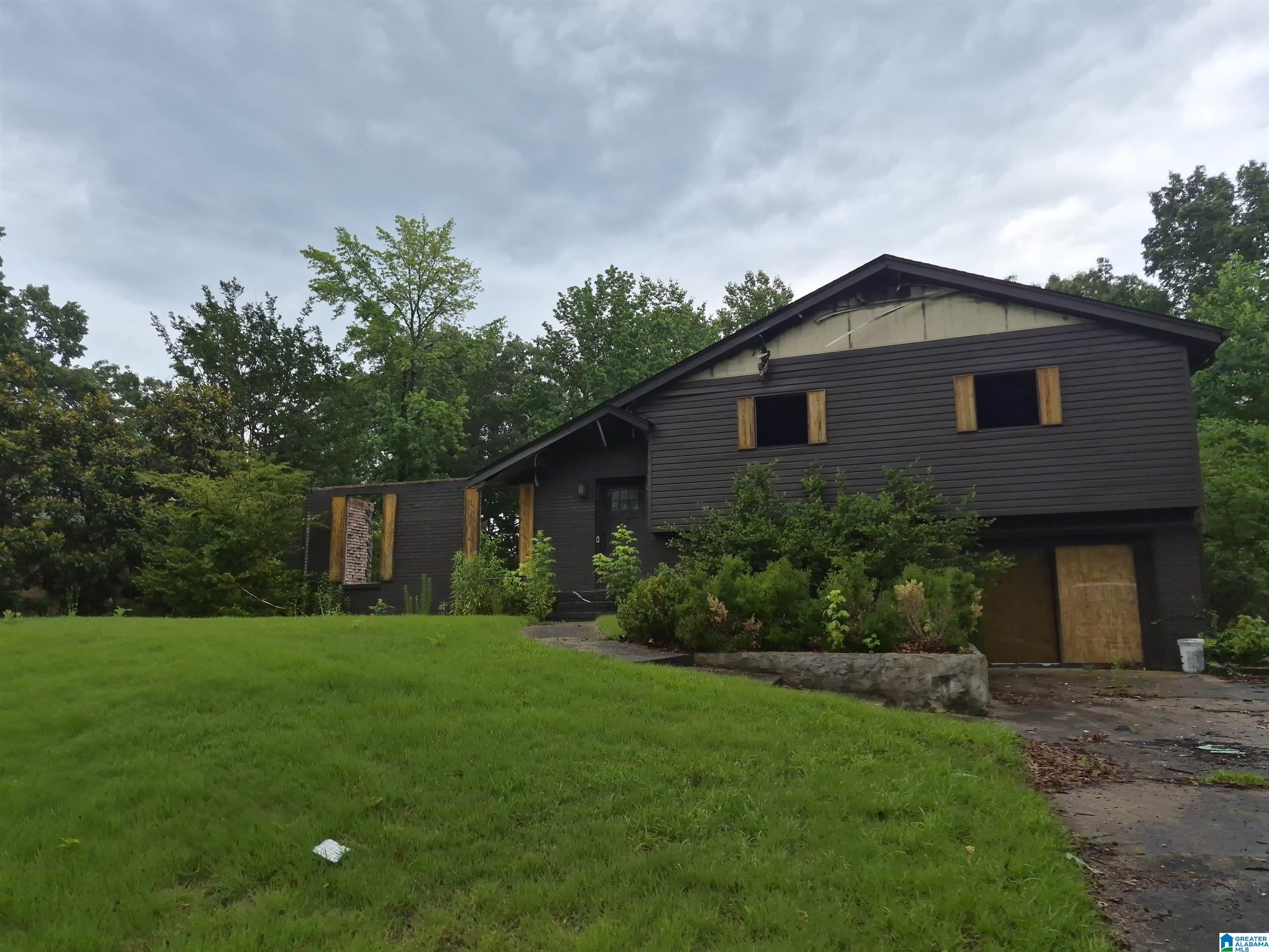Photo 1 of 25 — 529 TAMBAY DRIVE, FULTONDALE, AL 35217
