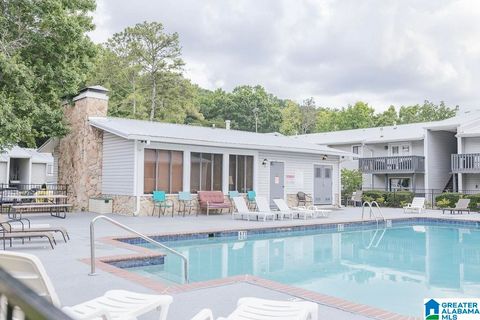 1303 WOODLAND VILLAGE 1303 HOMEWOOD AL 35216