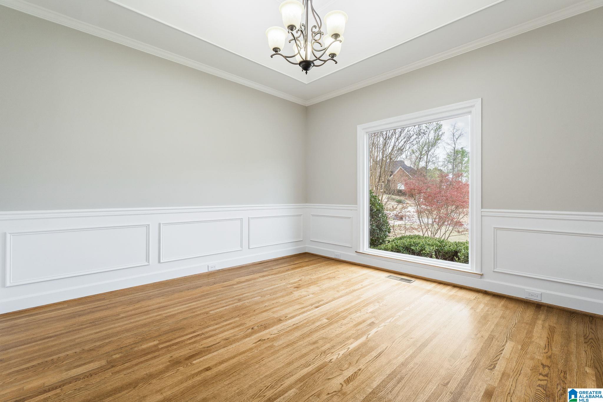 4573 EAGLE POINT DRIVE