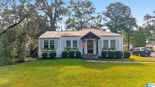 501 OXMOOR RD, BIRMINGHAM, AL 35209 - Image c7fc2085e9ffb649fd83cd361cd1db53/3952920084