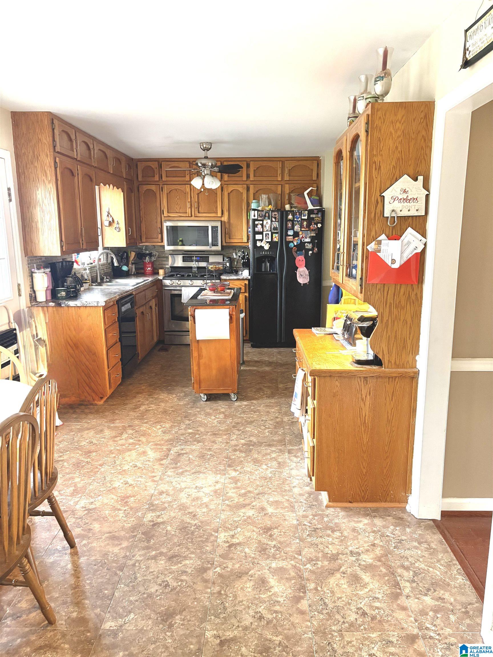 1209 HIGHPOINT CIRCLE