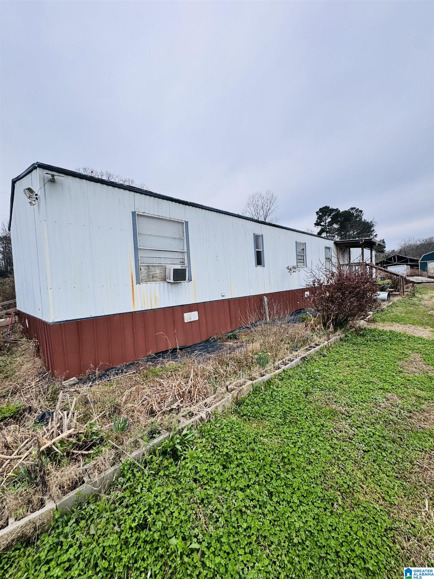 229 GRAHAM ROAD - Photo 3