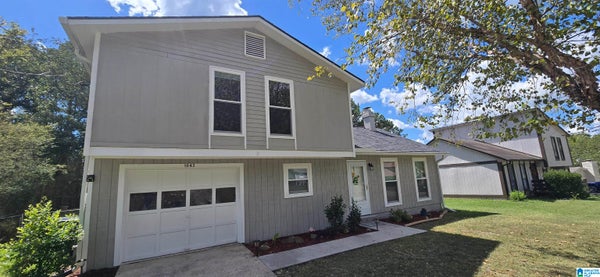 1043 BRIAN DR, LEEDS, AL 35094 - Image c8bd9b02e44ed34fcc941b3618a73e28/2649378166
