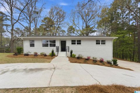 5676 REX LAKE CIRCLE LEEDS AL 35094