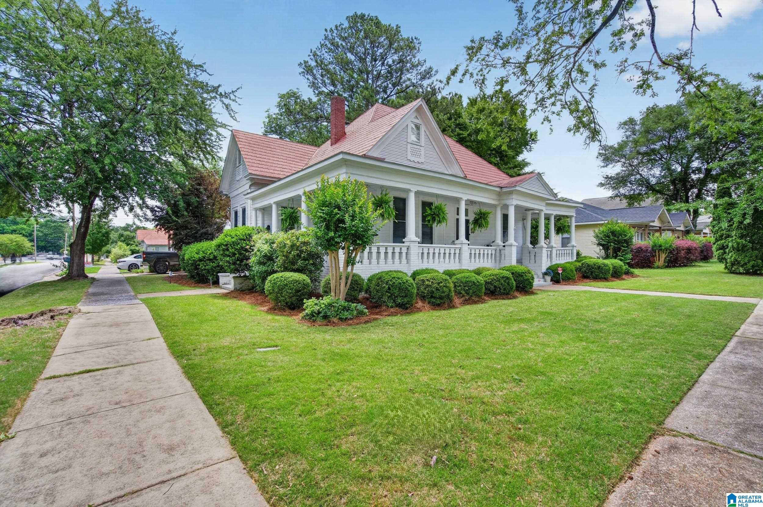 Photo 1 of 46 — 200 S NORTON AVENUE, SYLACAUGA, AL 35150