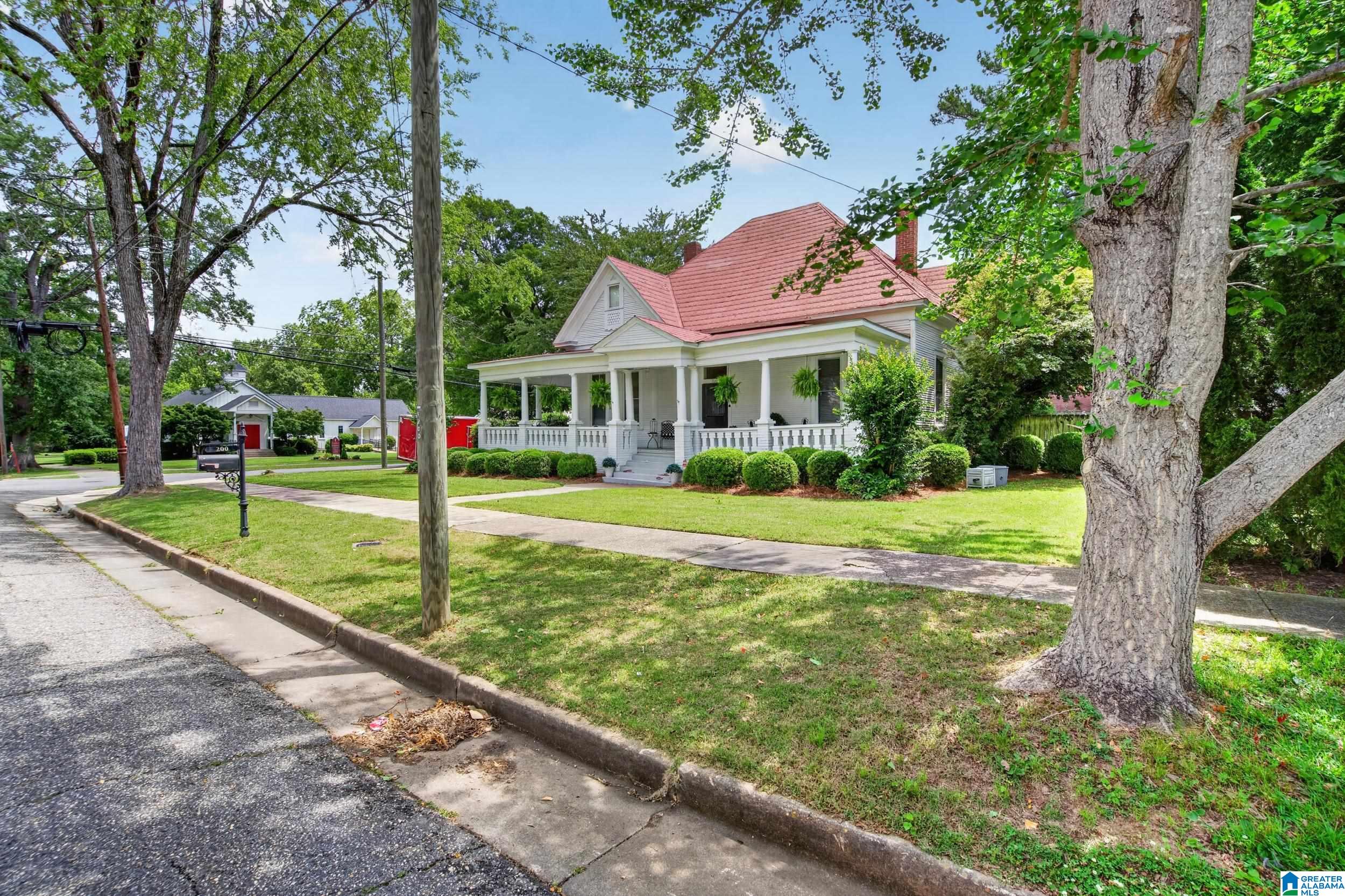 200 S NORTON AVENUE