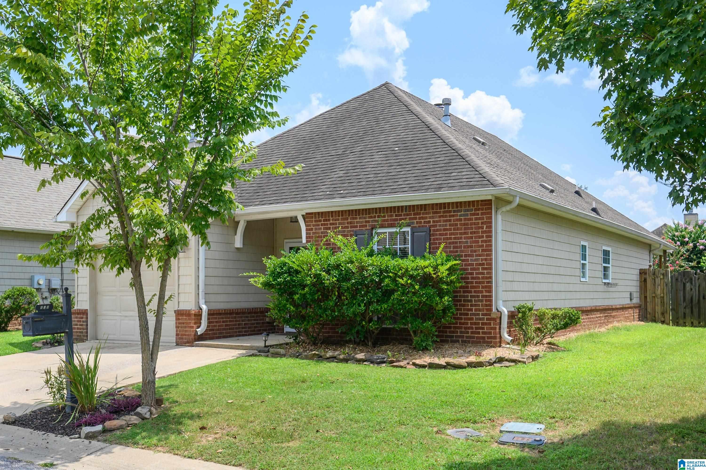 109 HOLLAND TRAIL